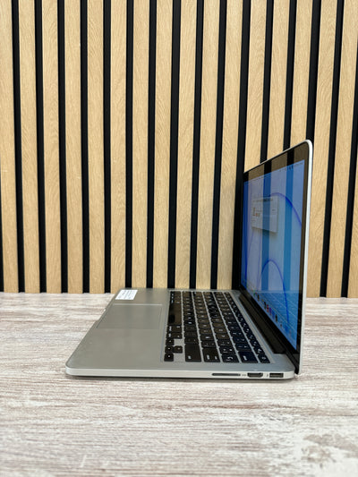 MacBook Pro 13" 2015 i5 8gb 128gb SSD