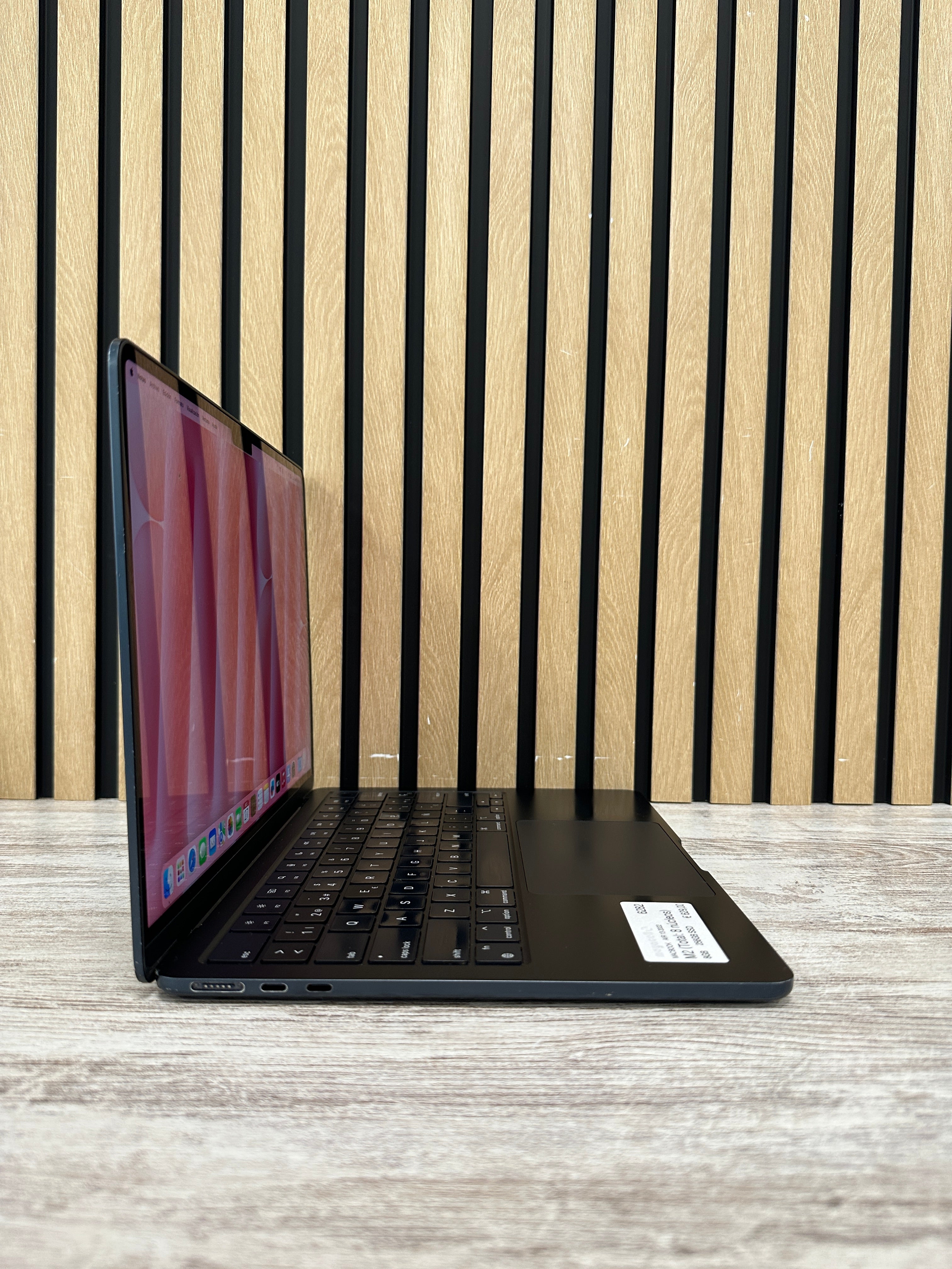 MacBook Air 13" 2022 M2 8gb 256gb SSD