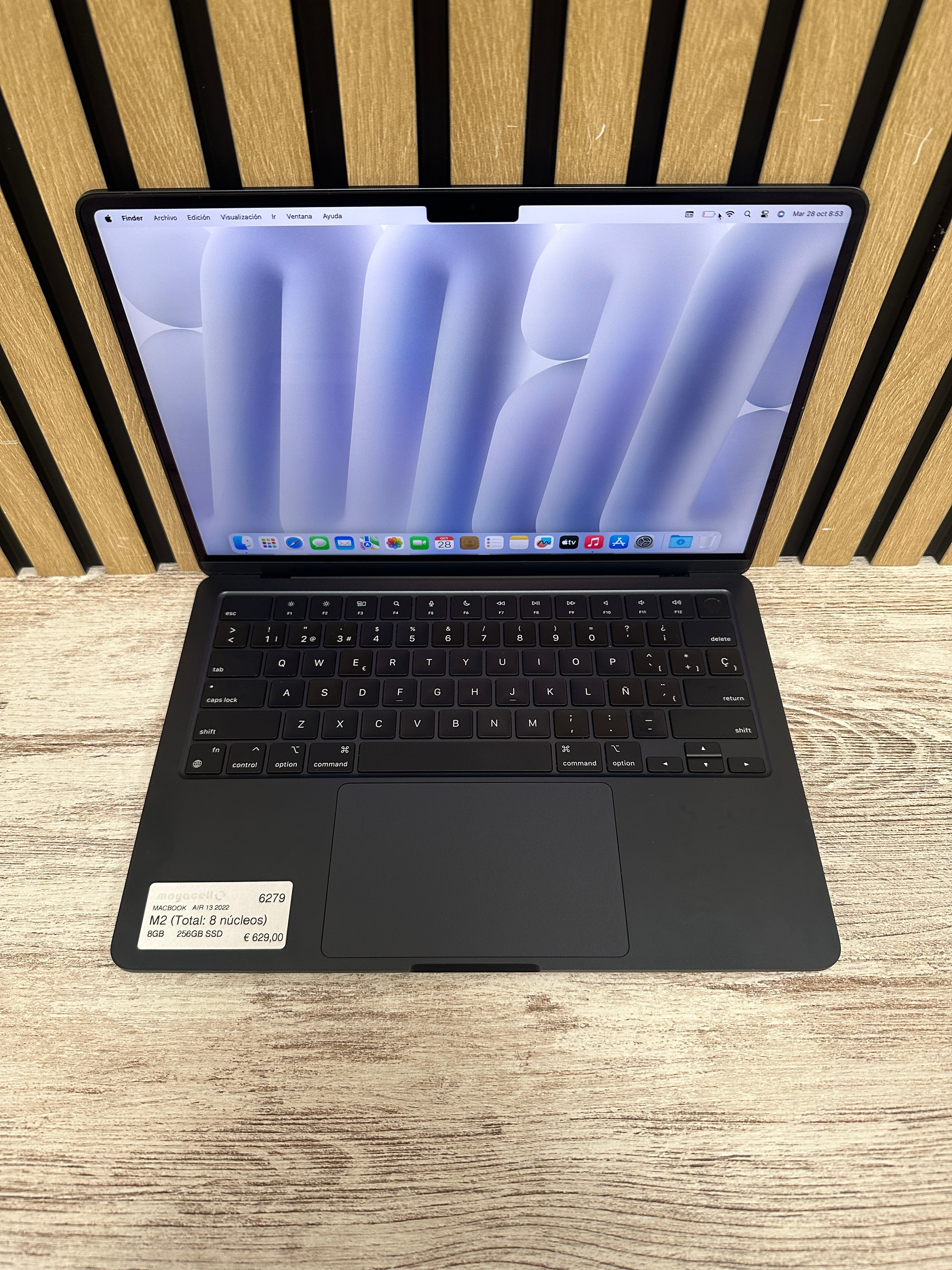 MacBook Air 13" 2022 M2 8gb 256gb SSD