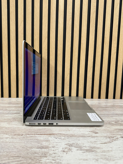 MacBook Pro 13" 2015 i5 8gb 500gb SSD