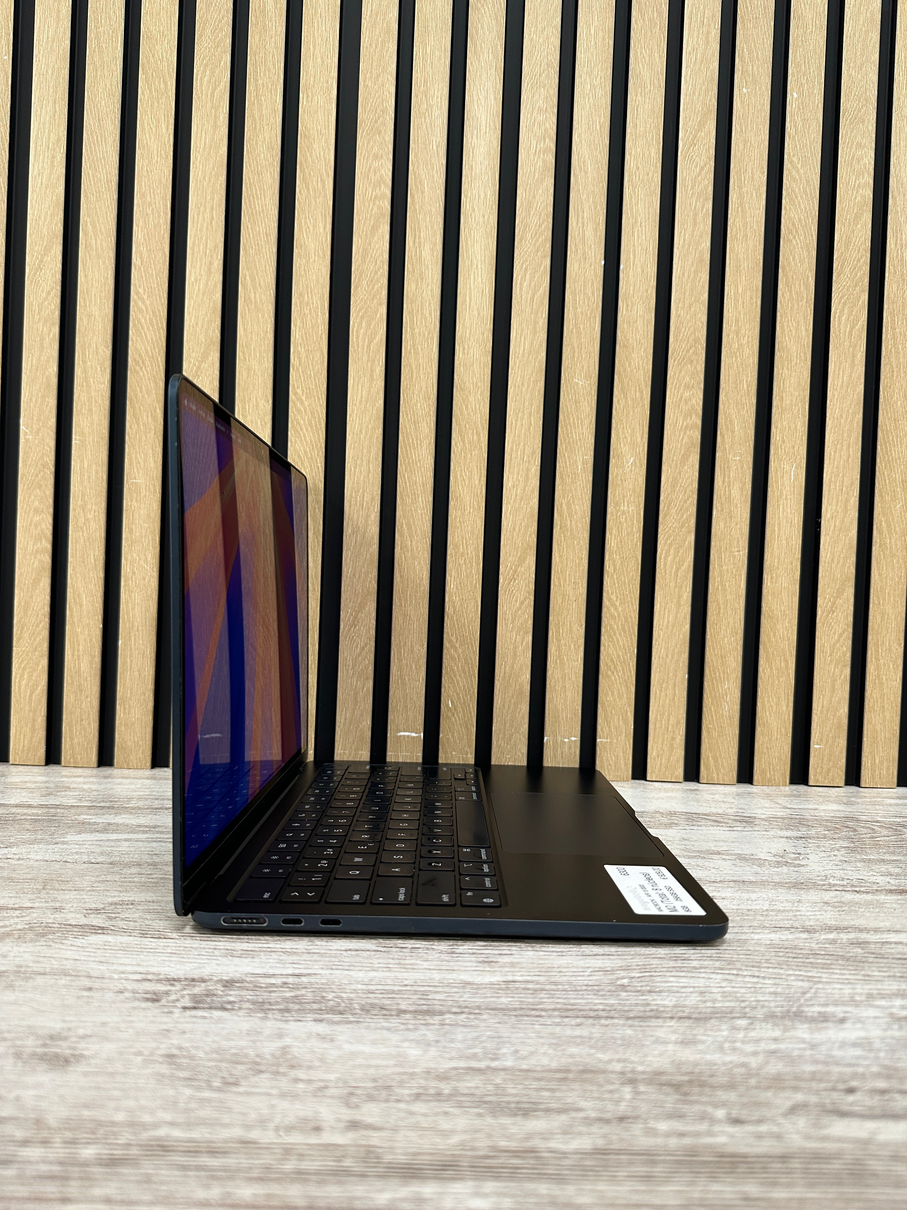 MacBook Air 13" 2022 M2 8gb 256gb SSD