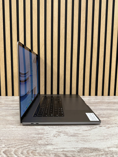 MacBook Pro 16" 2019 i9 32gb 1tb SSD