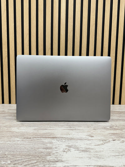 MacBook Pro 15" 2019 i9 32gb 512gb SSD