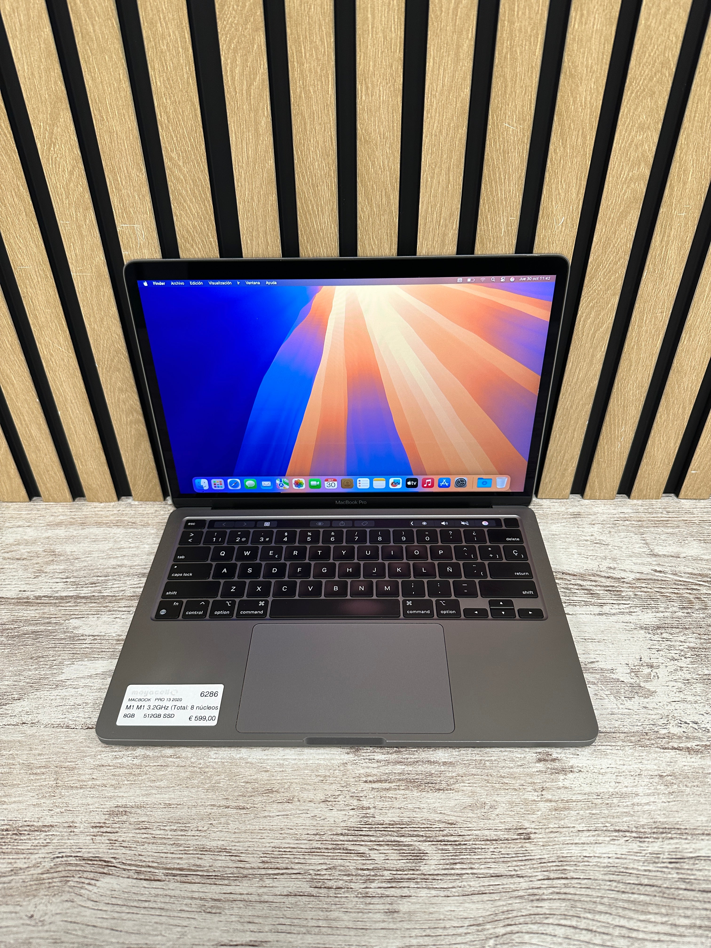 MacBook Pro 13" 2020 M1 8gb 512gb SSD