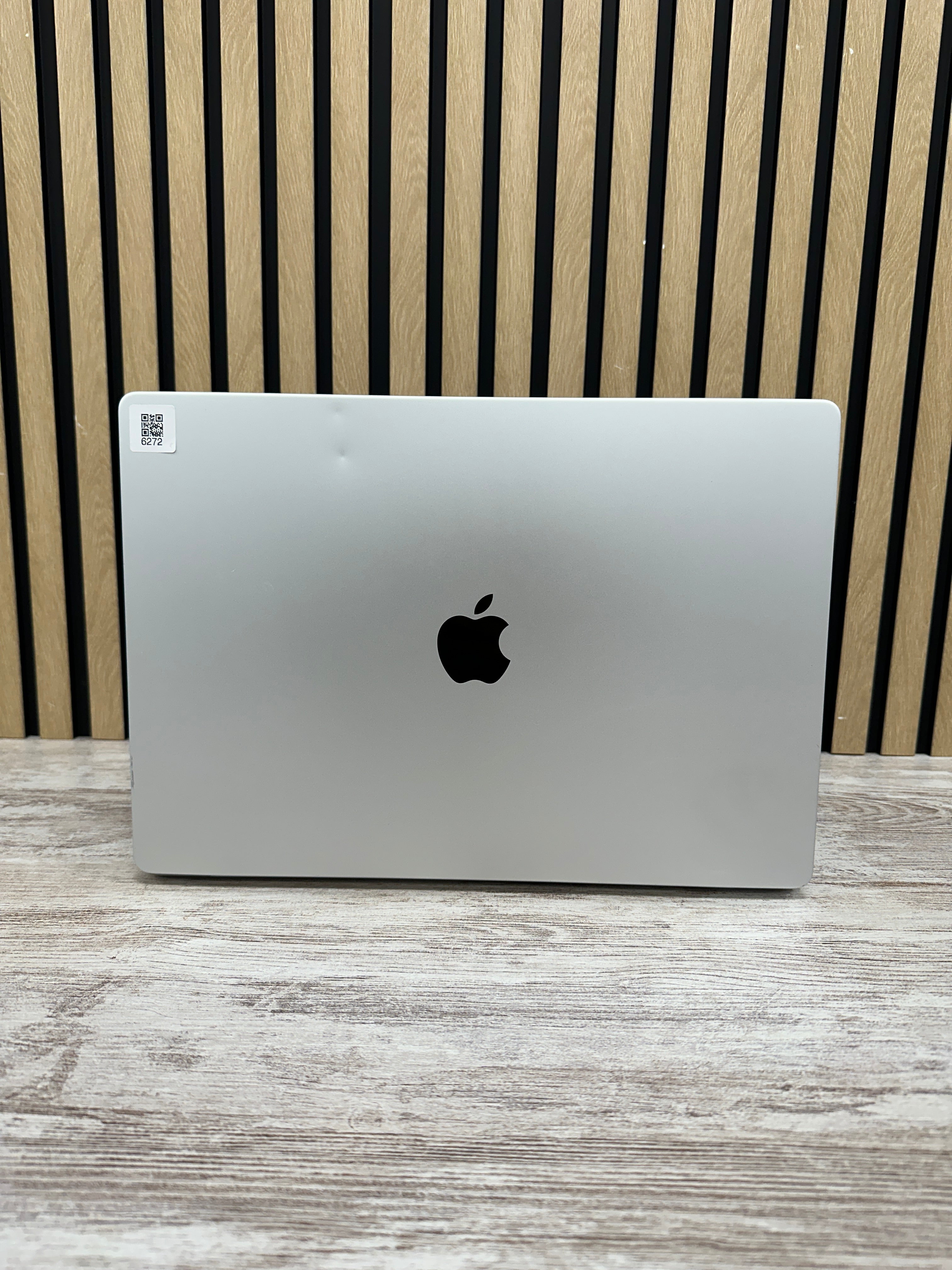 MacBook Pro 16" 2021 M1 PRO 16gb 512gb SSD