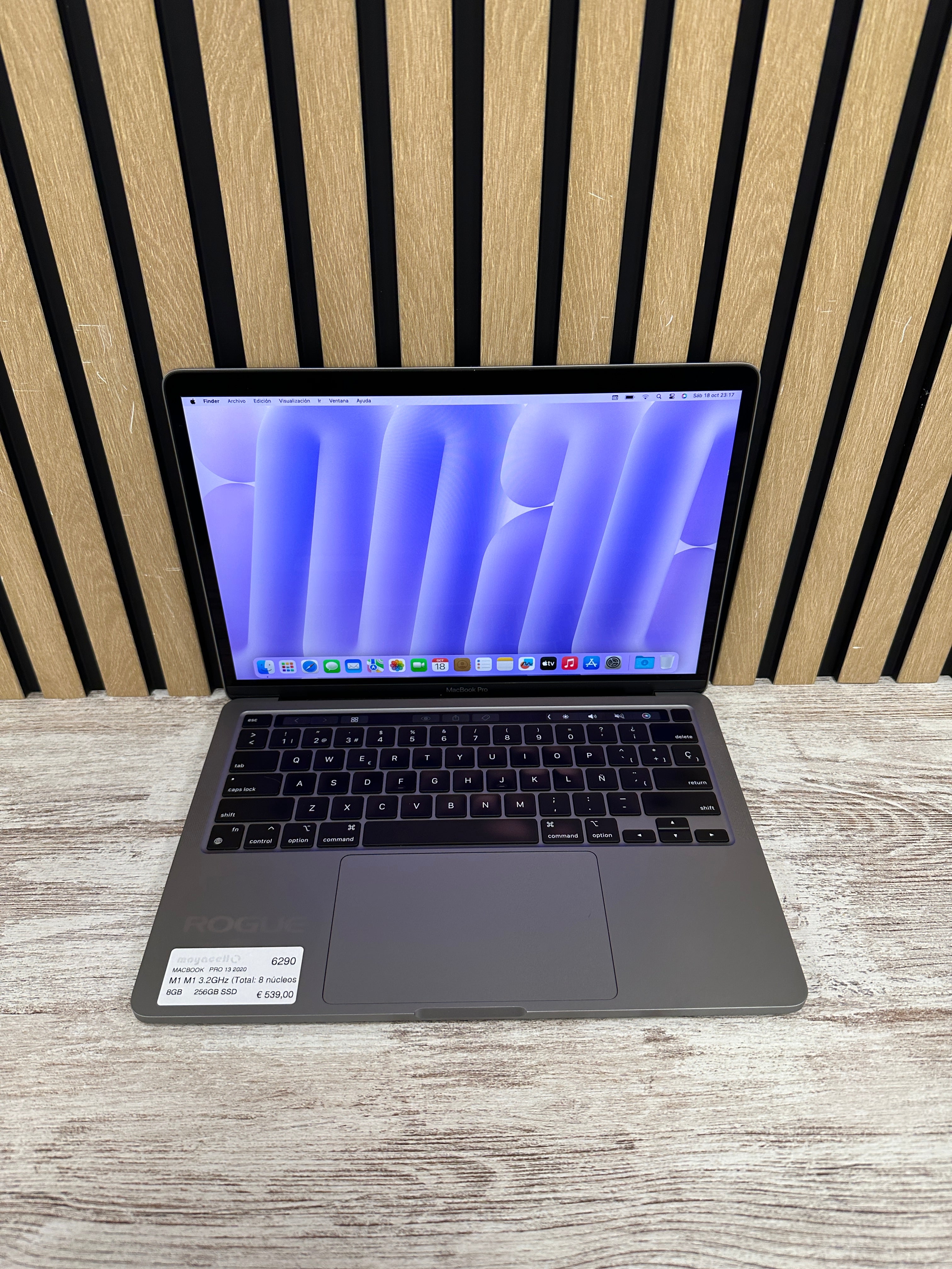 MacBook Pro 13" 2020 M1 8gb 256gb SSD