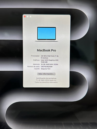 MacBook Pro 15" 2018 i7 16gb 512gb SSD