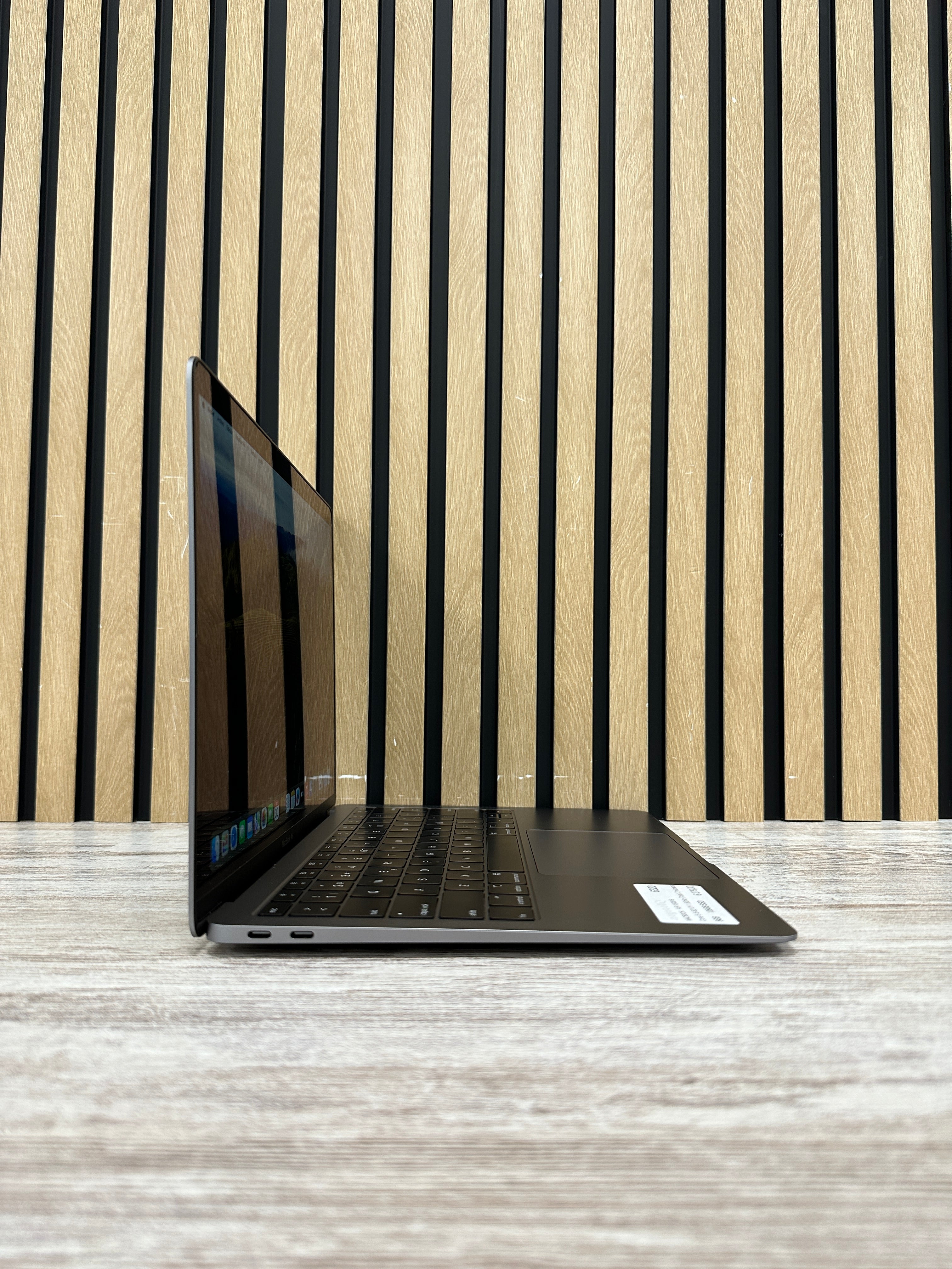 MacBook Air 13" 2019 i5 8gb 128gb SSD