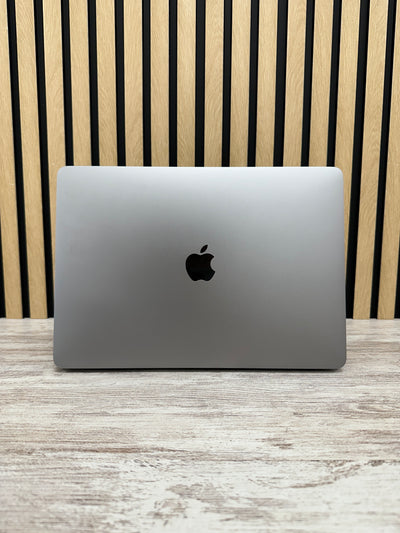 MacBook Pro 13" 2017 i5 8gb 250gb SSD