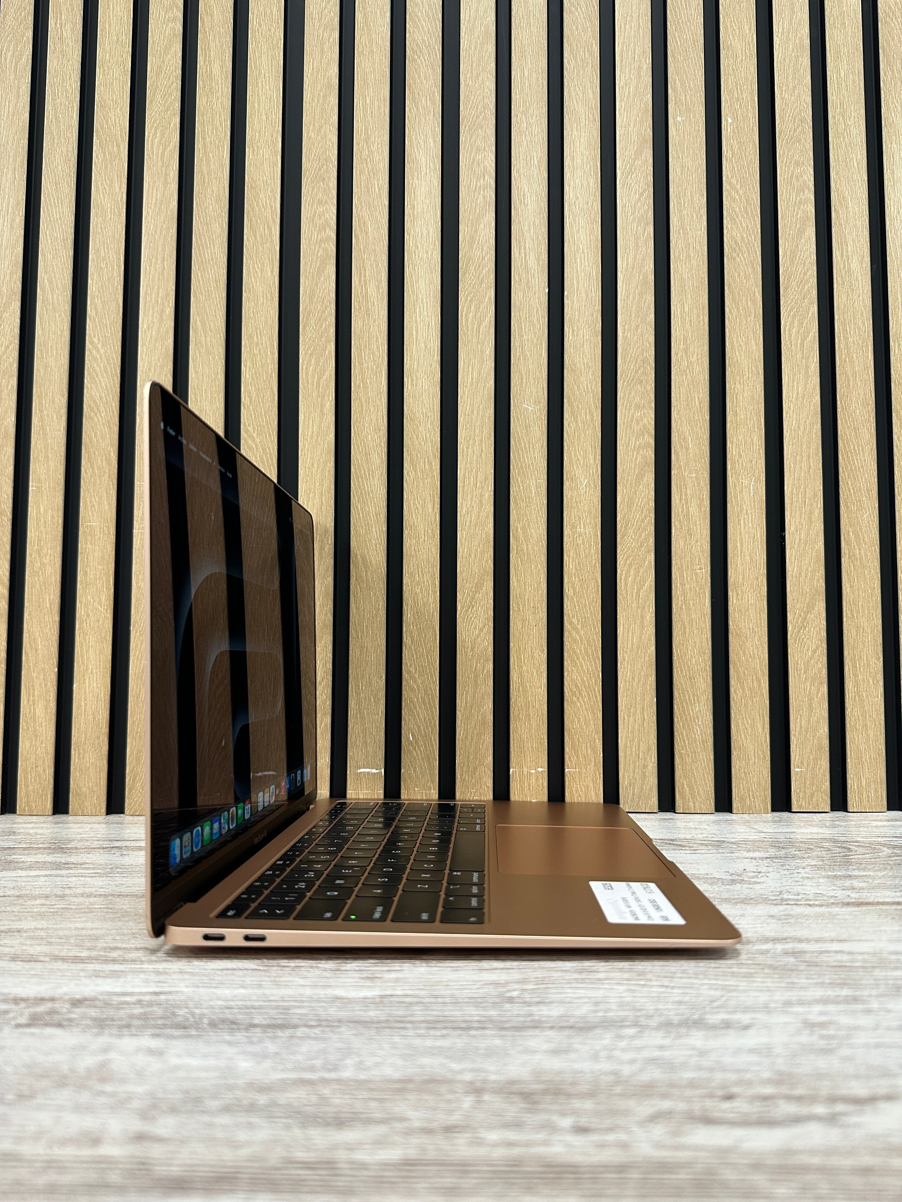 MacBook Air 13" 2019 i5 8gb 128gb SSD