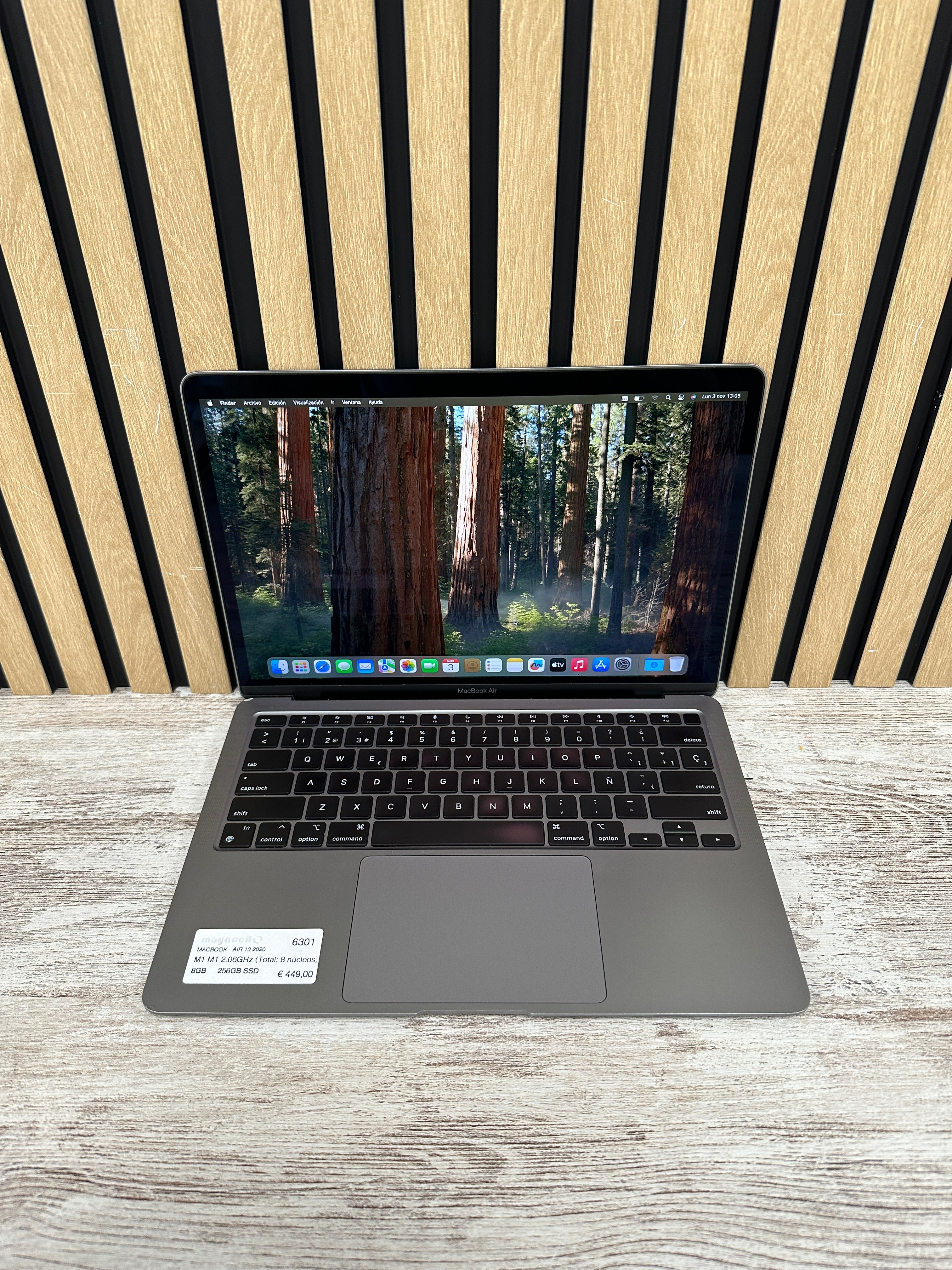 MacBook Air 13" 2020 M1 8gb 256gb SSD