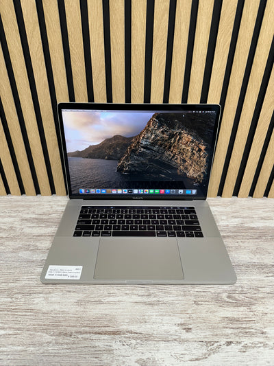 MacBook Pro 15" 2019 i7 16gb 512gb SSD