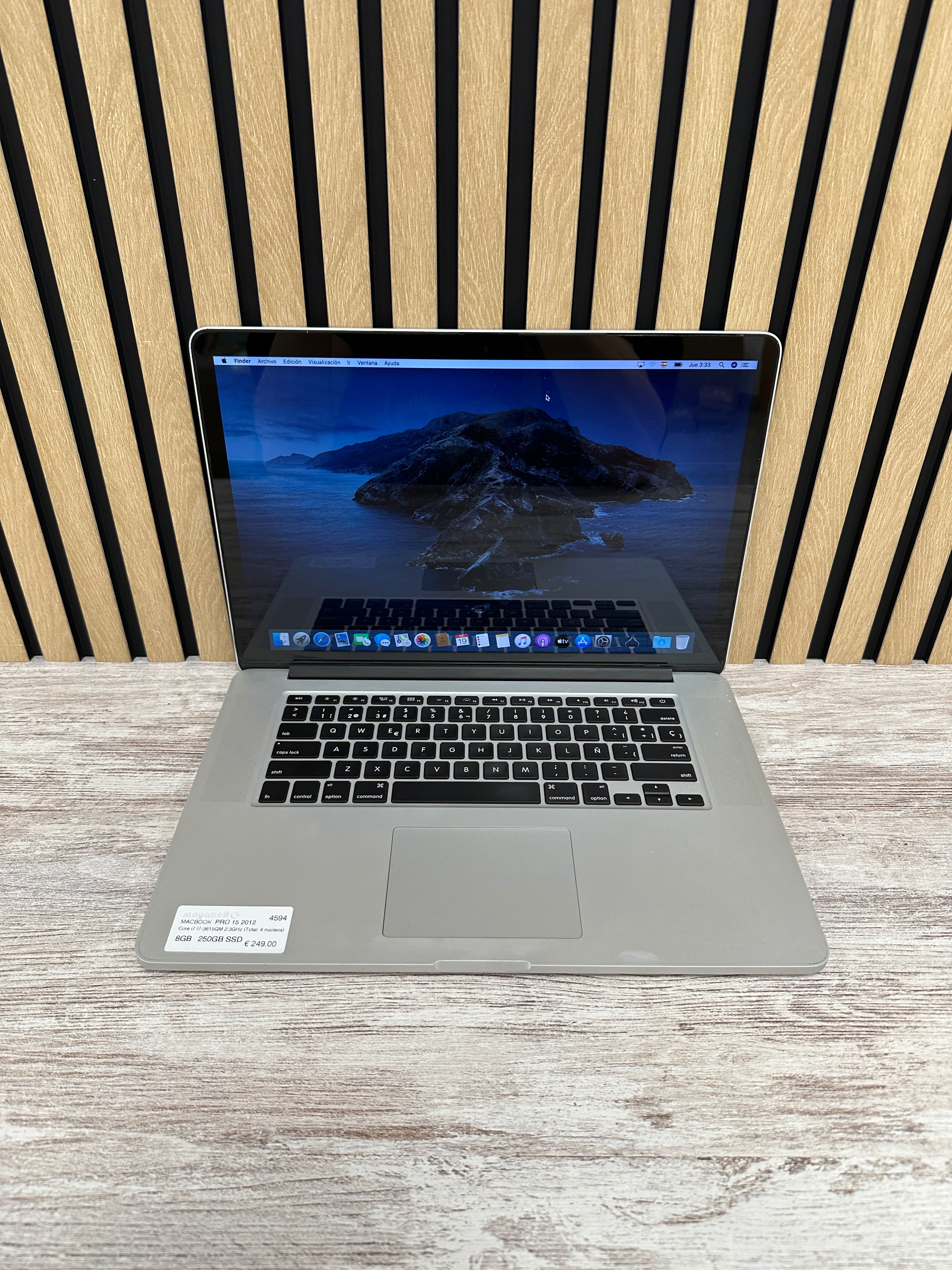 MacBook Pro 15" 2012 i7 8gb 250gb SSD