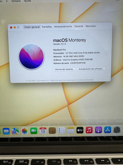 MacBook Pro 13" 2015 i5 16gb 256gb SSD