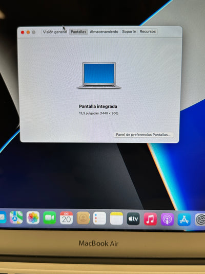 MacBook Air 13" 2017 i5 8gb 128gb  SSD