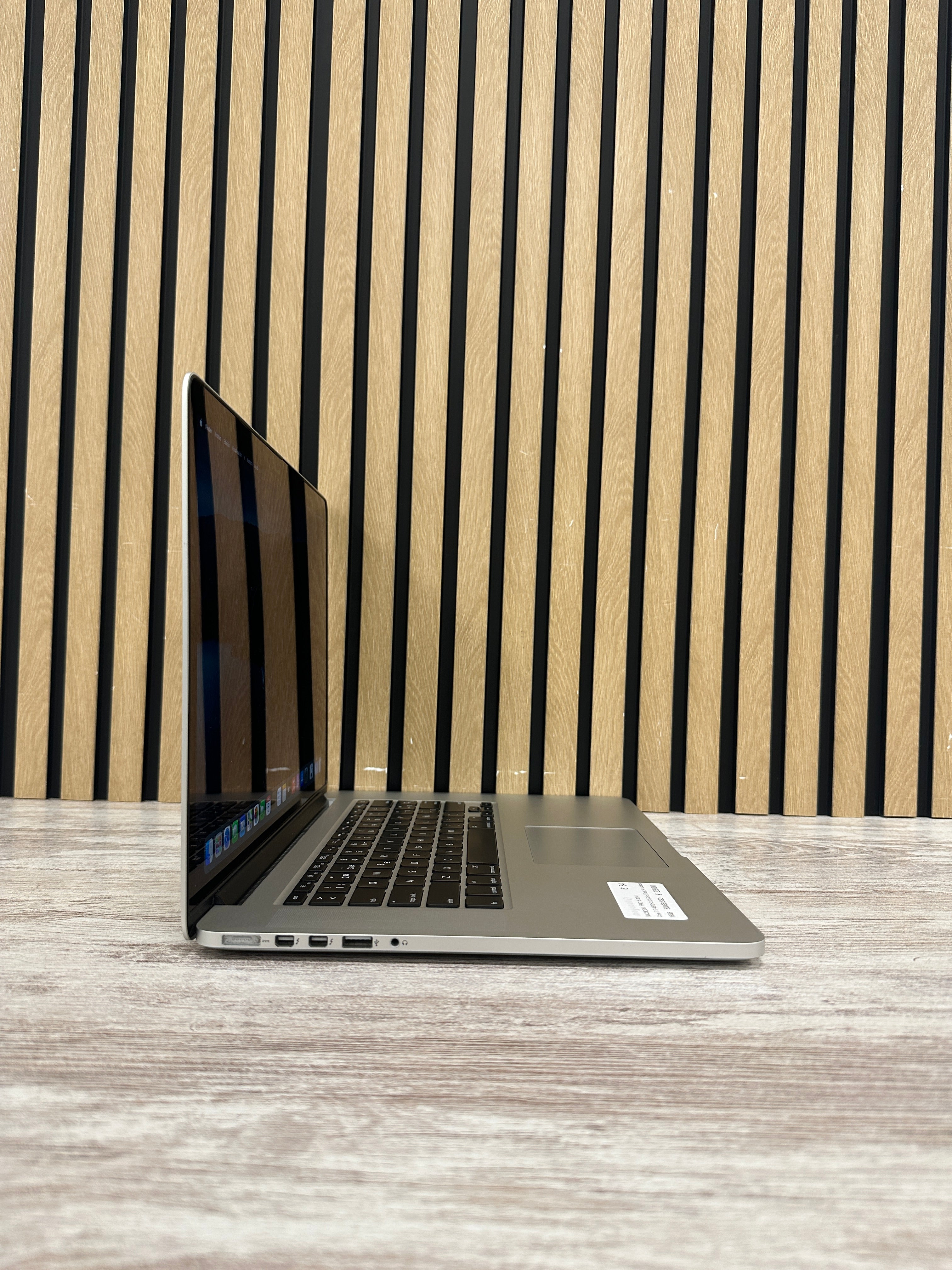 MacBook Pro 15" 2014 i7 16gb 500gb SSD