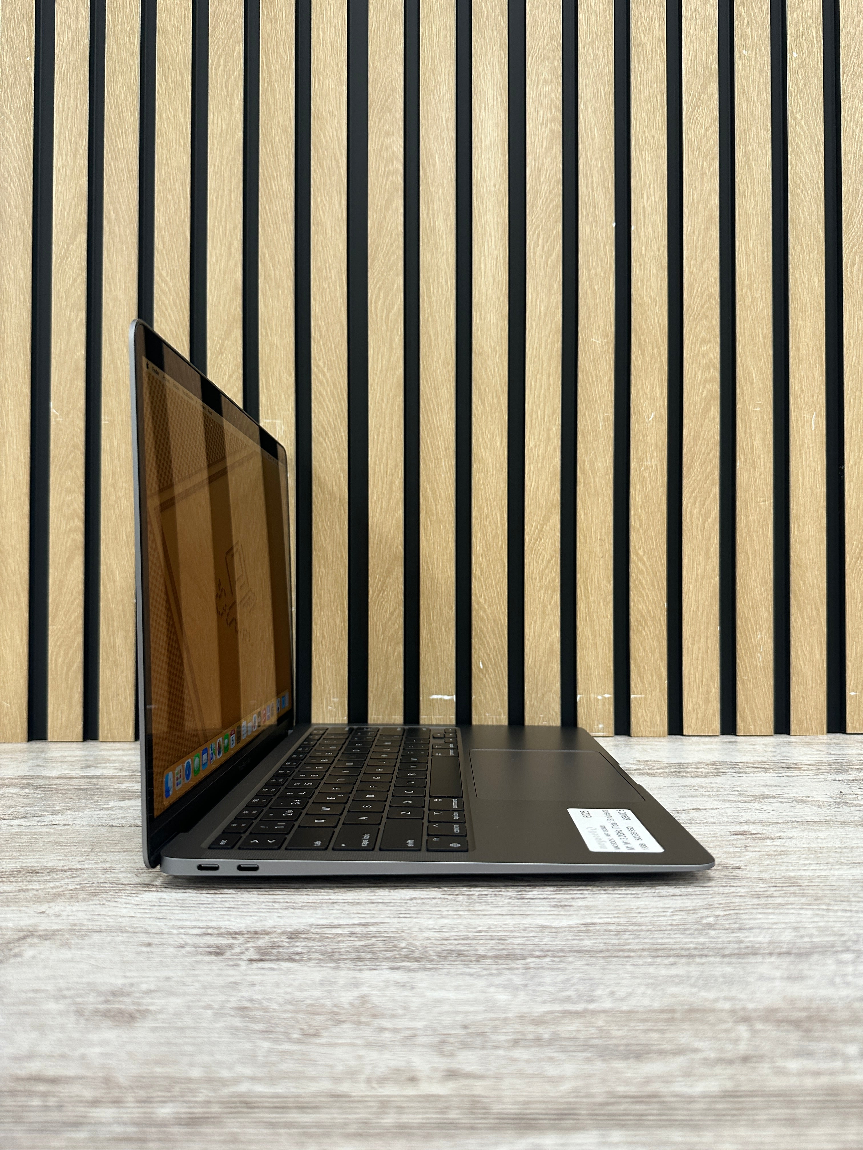 MacBook Air 13" 2020 M1 16gb 500gb SSD