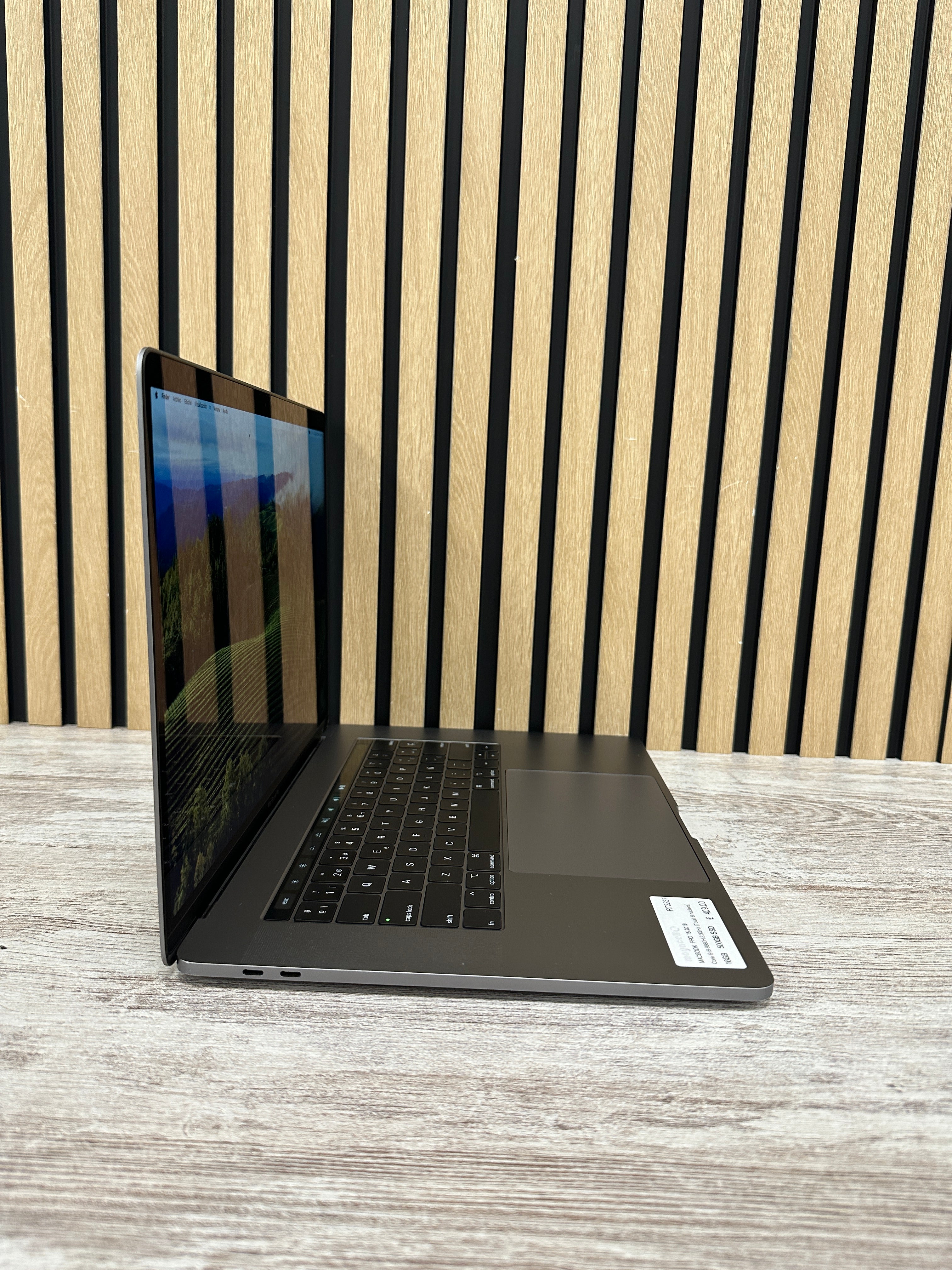 MacBook PRO 15 2019 Core i9 16GB 500GB SSD