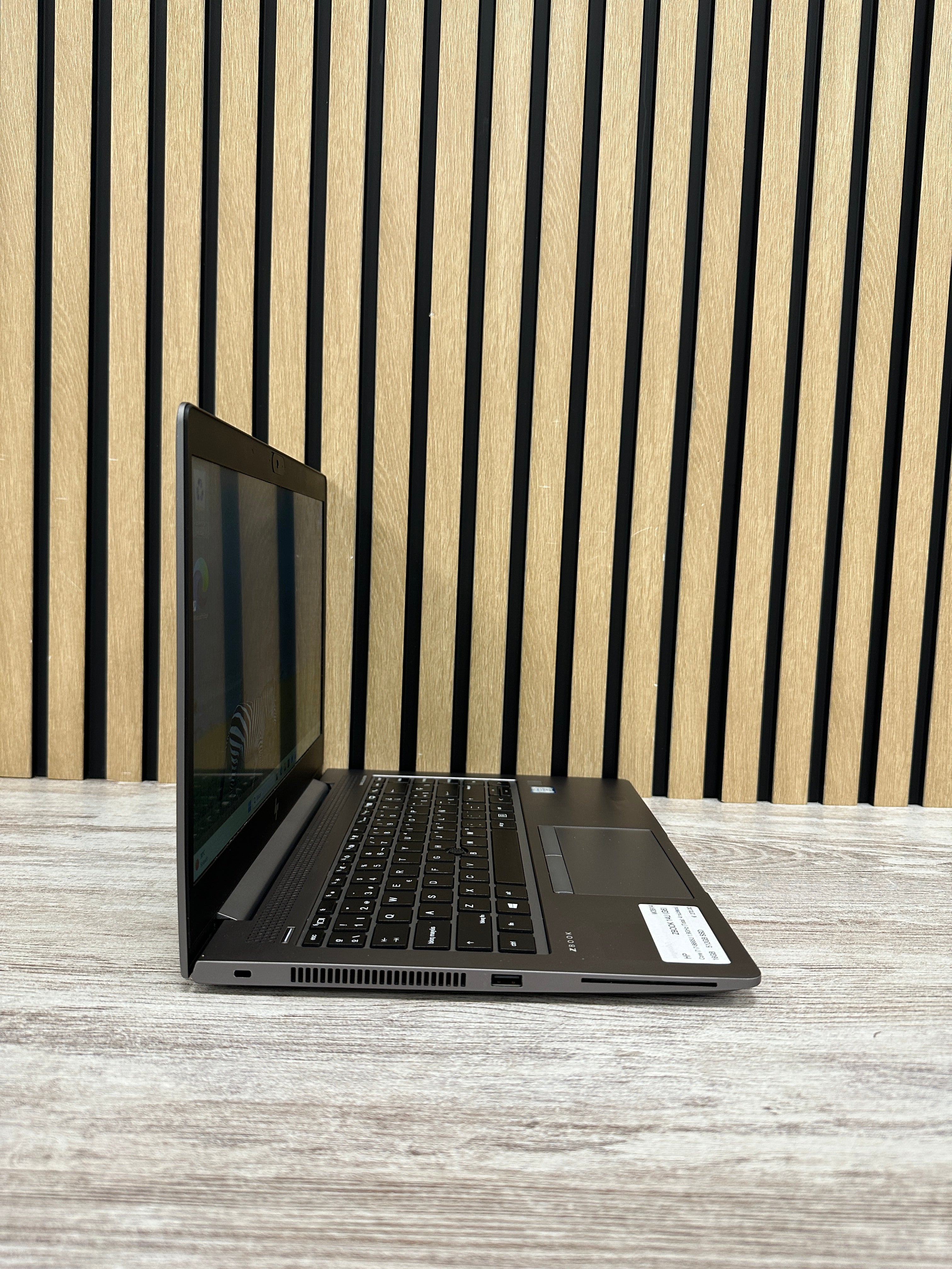 HP ZBOOK 14U (G6) i7 16GB 512GB SSD 14"
