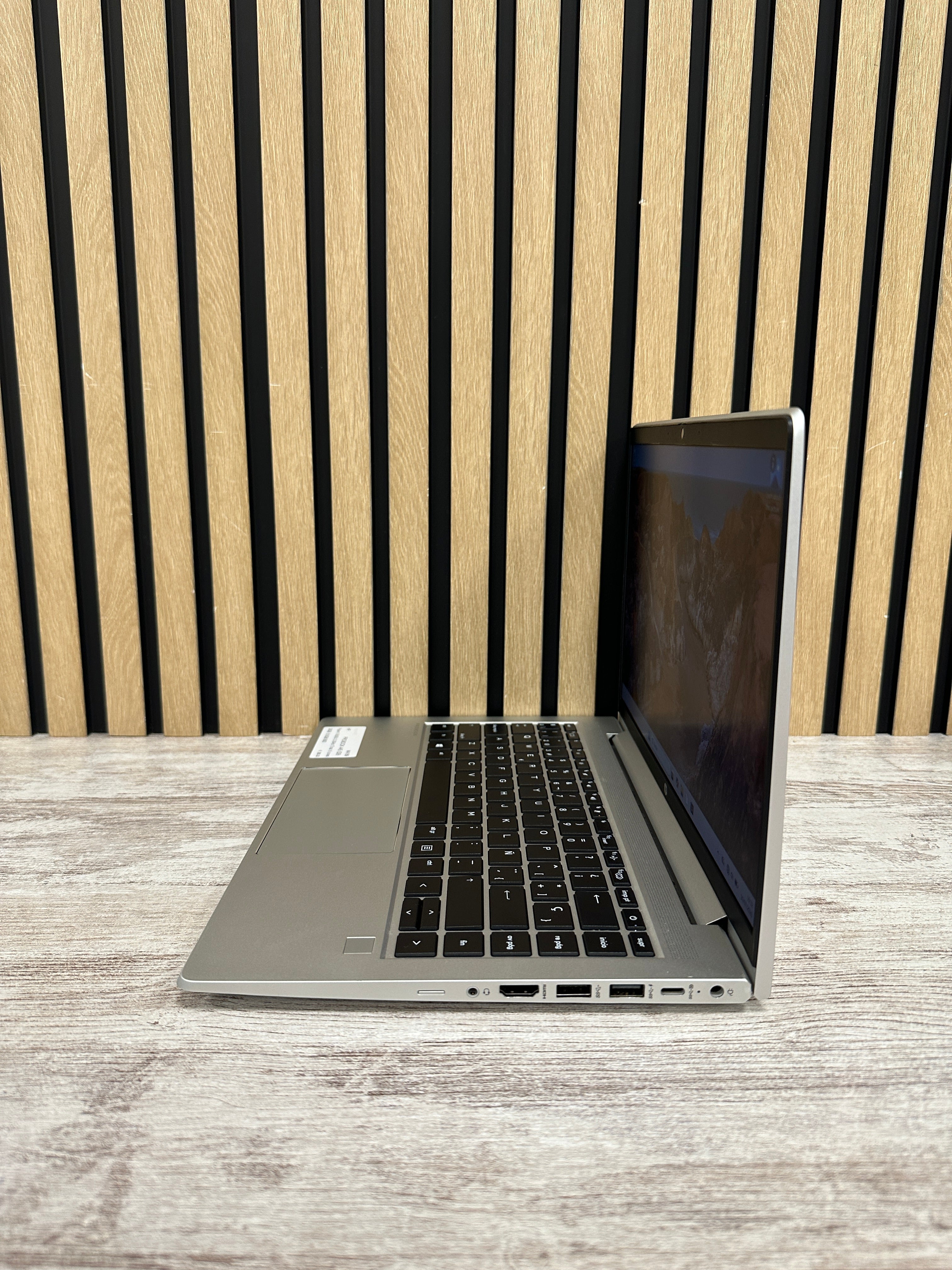 HP PROBOOK 445 (G9) Ryzen 5 32GB 512GB SSD 14"