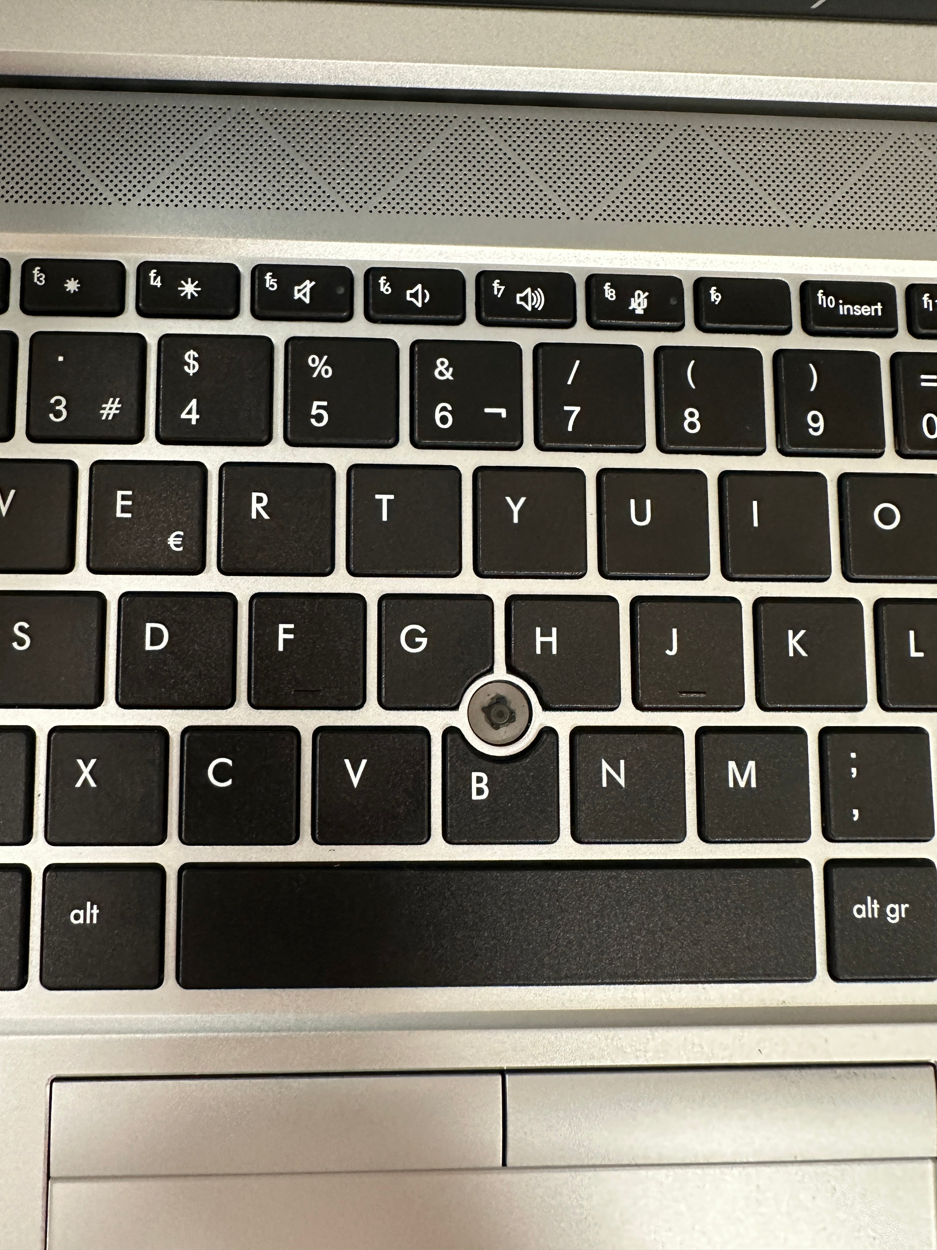 HP ELITEBOOK 855 (G7) Ryzen 7 Pro 4750U 1.7GHz (Total: 8 núcleos) 32GB 1TB SSD 15.6"