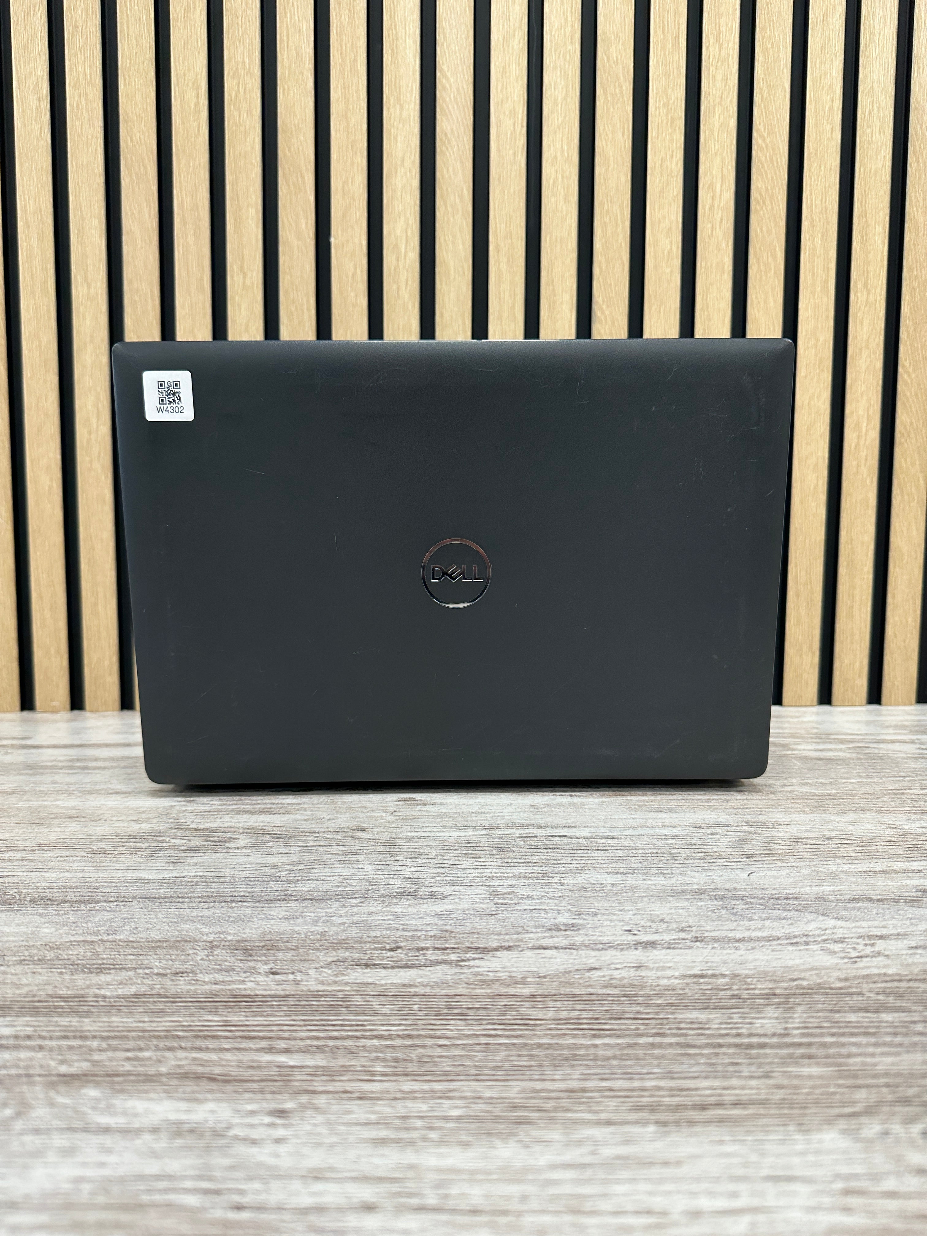 DELL LATITUDE 3420 Core i5 i5-1145G7 2.6GHz (Total: 4 núcleos) 32GB 256GB SSD 14"