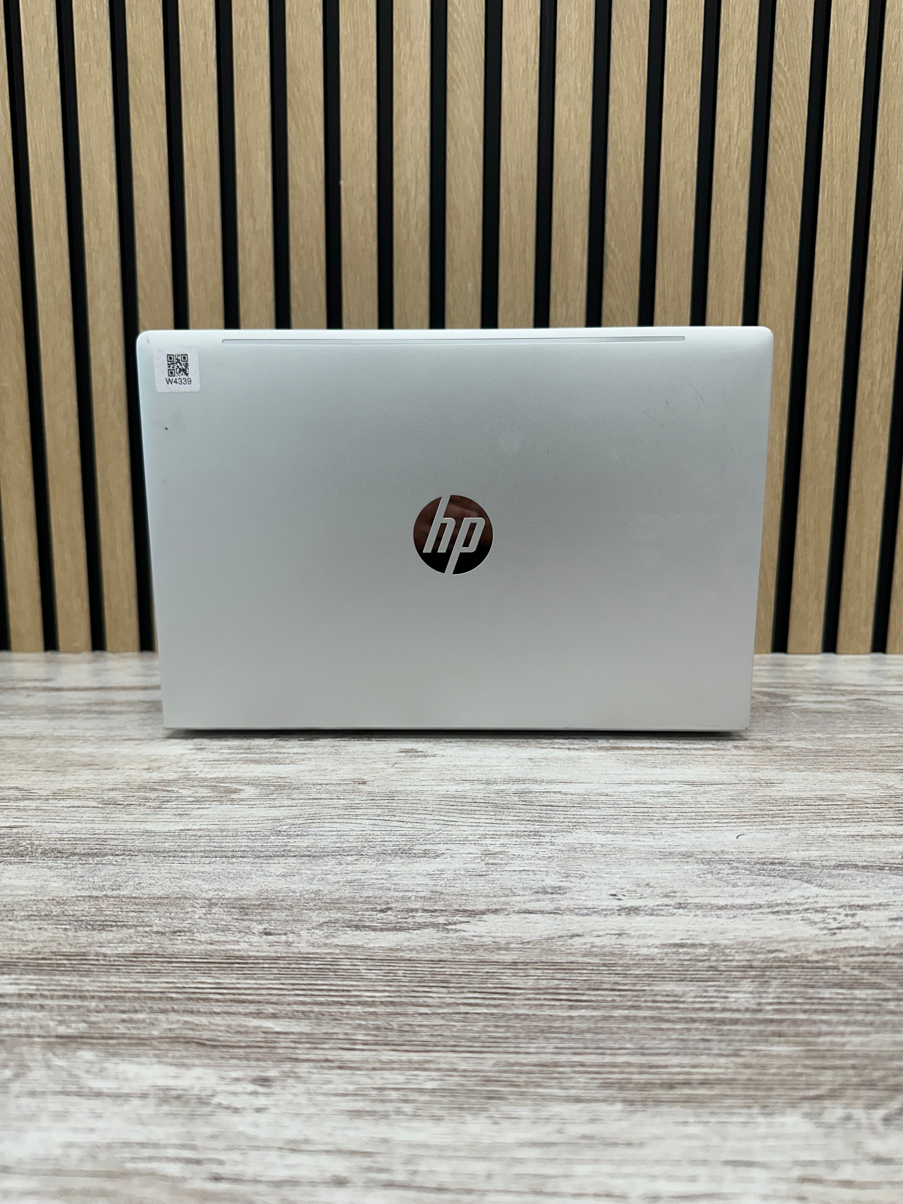 HP PROBOOK 445 (G9) Ryzen 5 5625U 2.3GHz (Total: 6 núcleos) 16GB 256GB SSD 14"