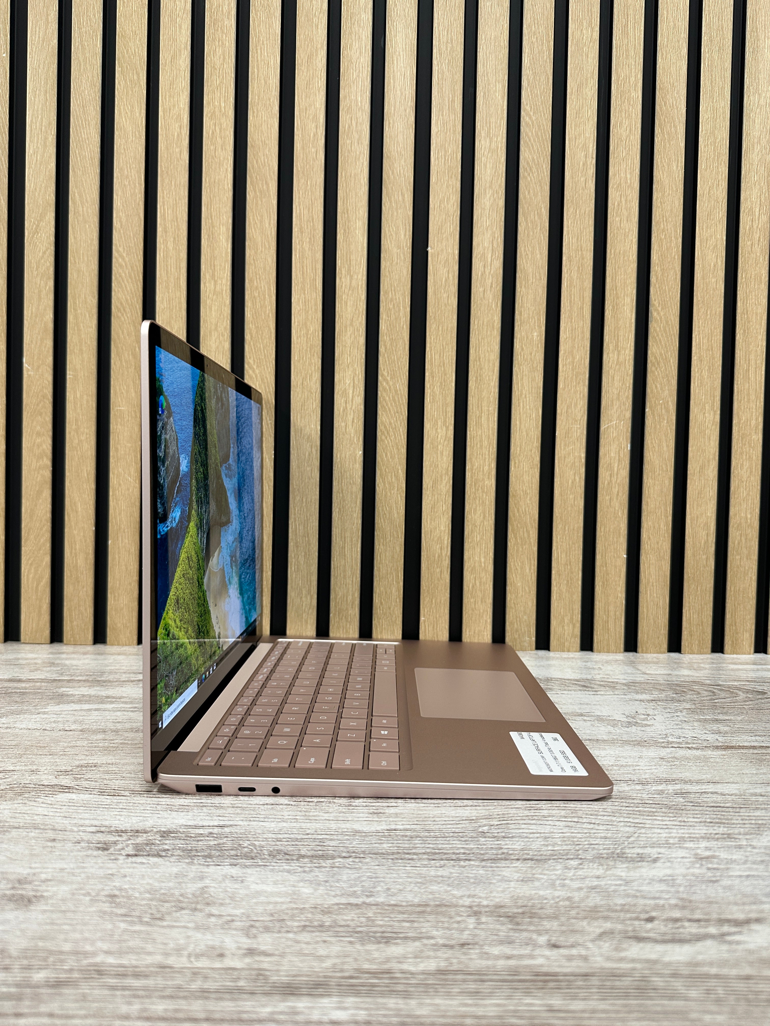 MICROSOFT CORP. SURFACE LAPTOP 4 Core i7 i7-1185G7 3.0GHz (Total: 4 núcleos) 16GB 512GB SSD 13.5"