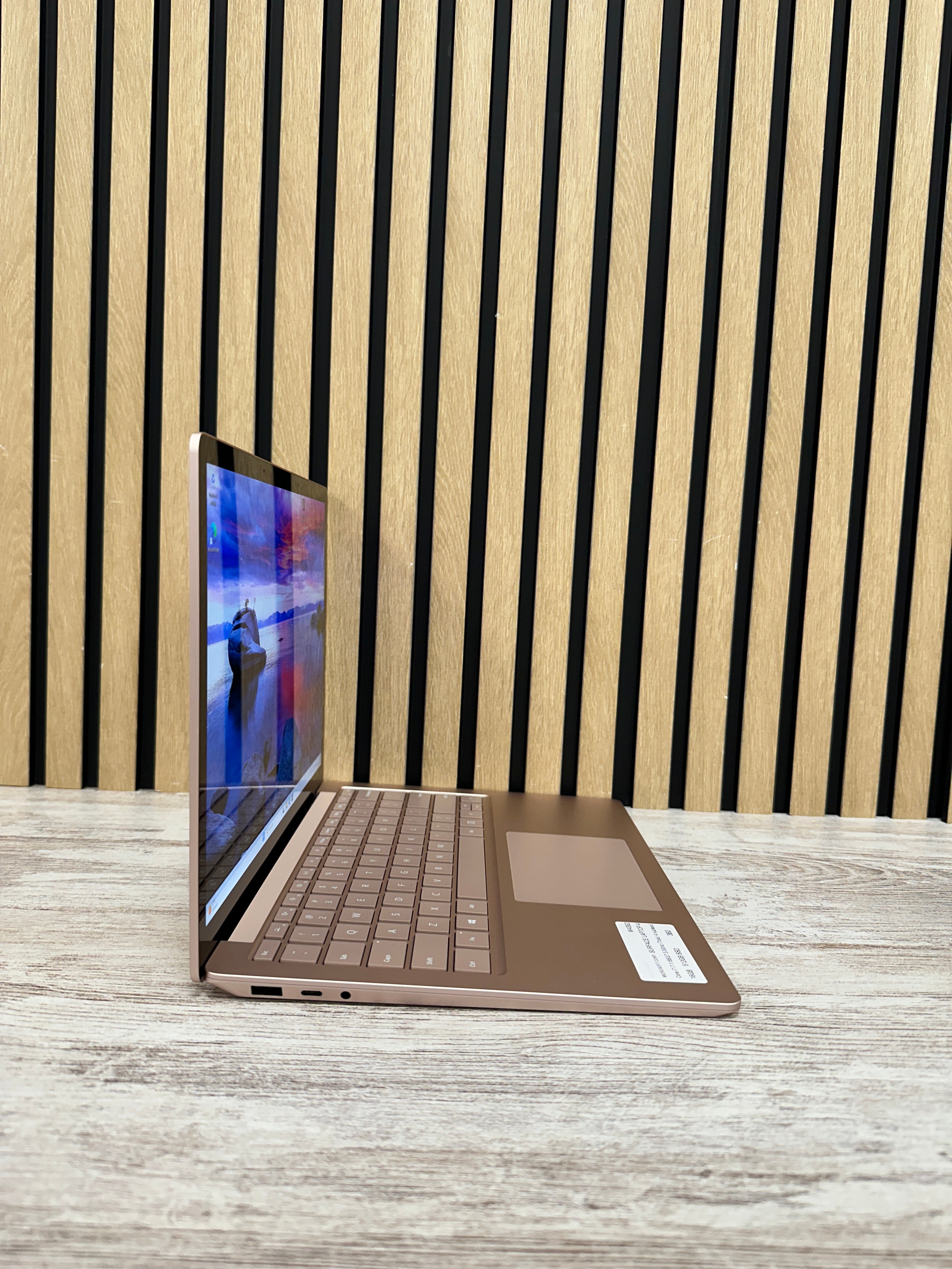 MICROSOFT CORP. SURFACE LAPTOP 4 Core i7 i7-1185G7 3.0GHz (Total: 4 núcleos) 16GB 512GB SSD 13.5"