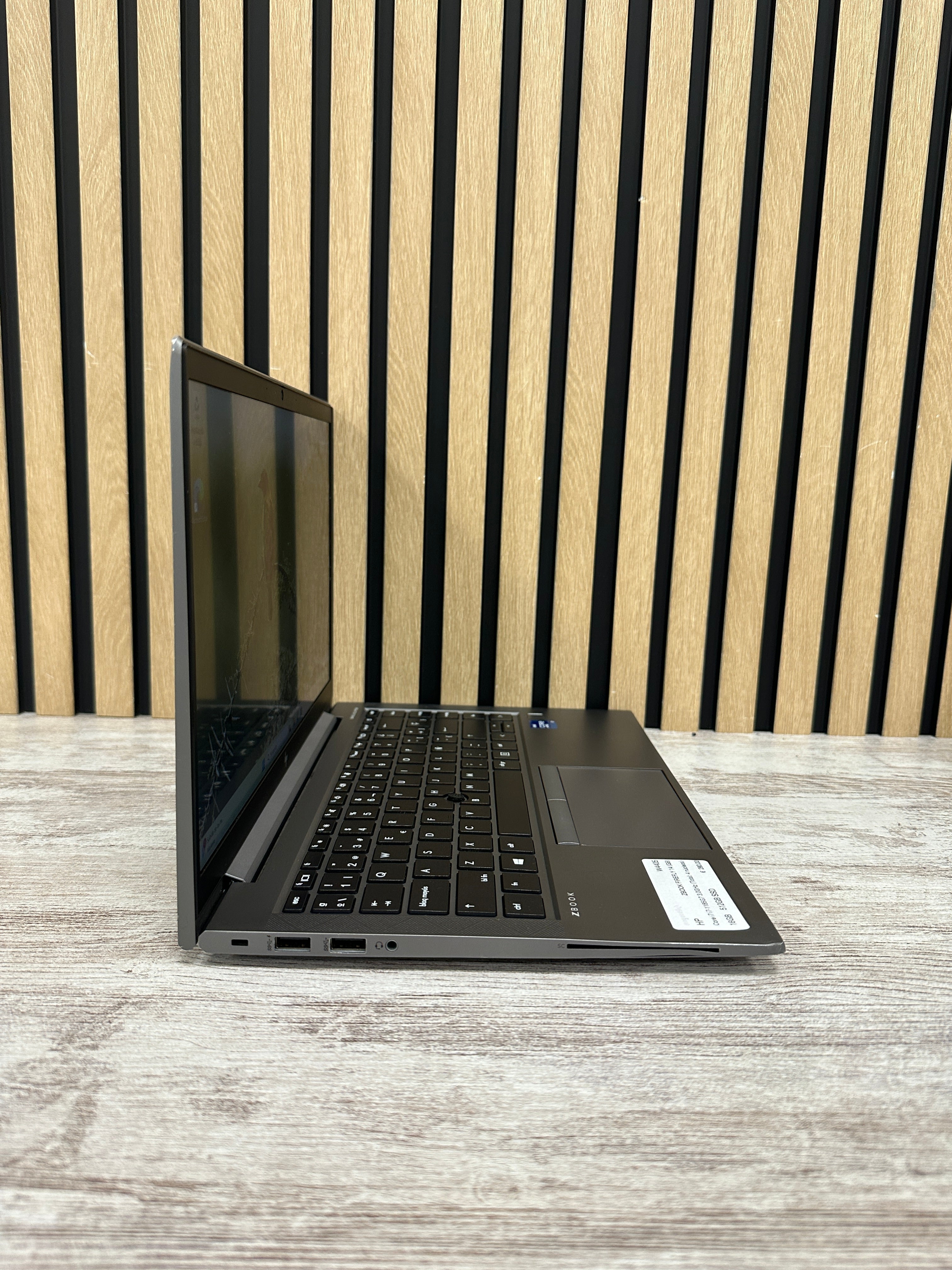 HP ZBOOK FIREFLY 14 (G8) i7 16GB 512GB SSD 14"