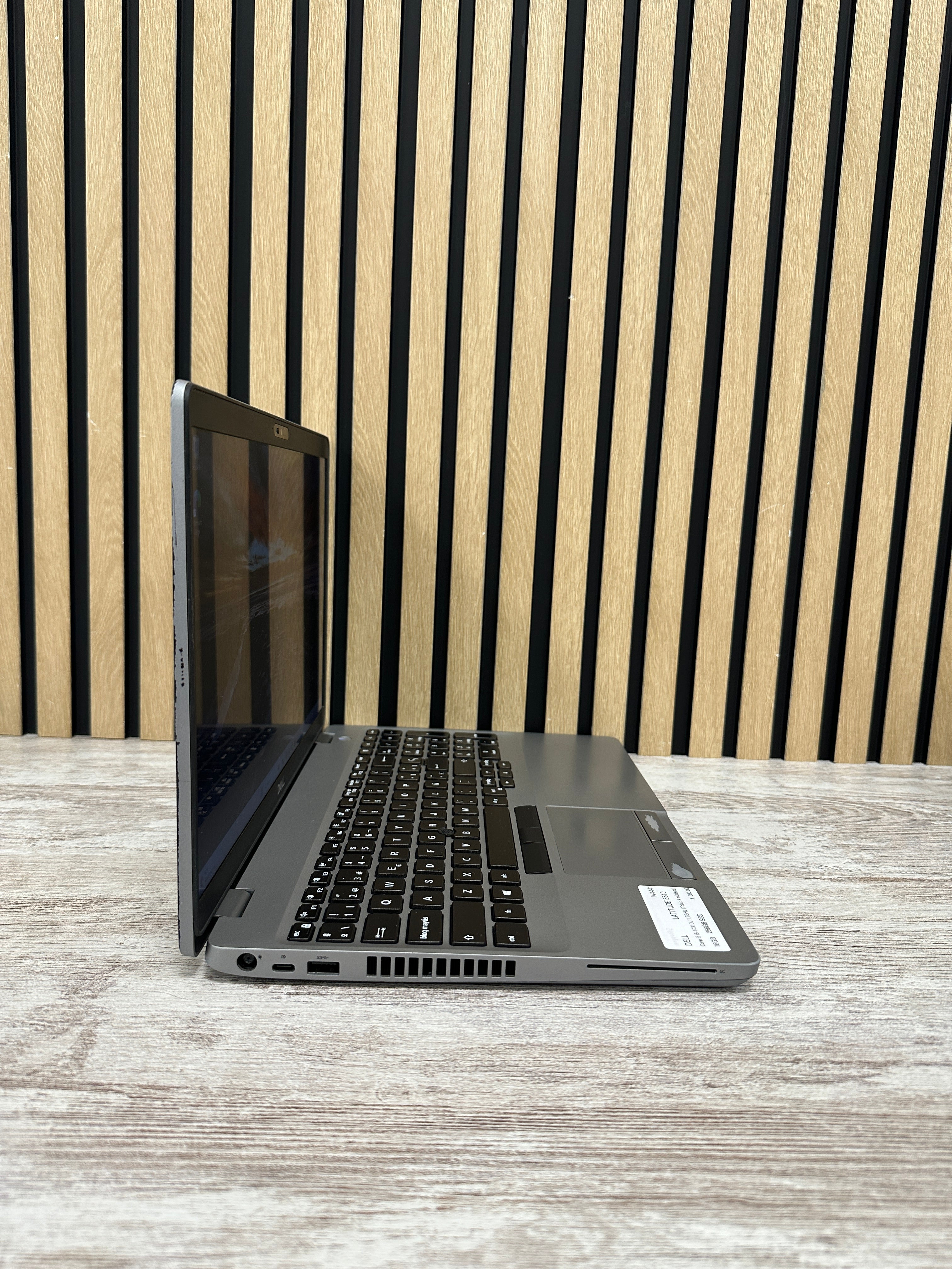 DELL LATITUDE 5510 i5 16GB 256GB SSD 15.6"