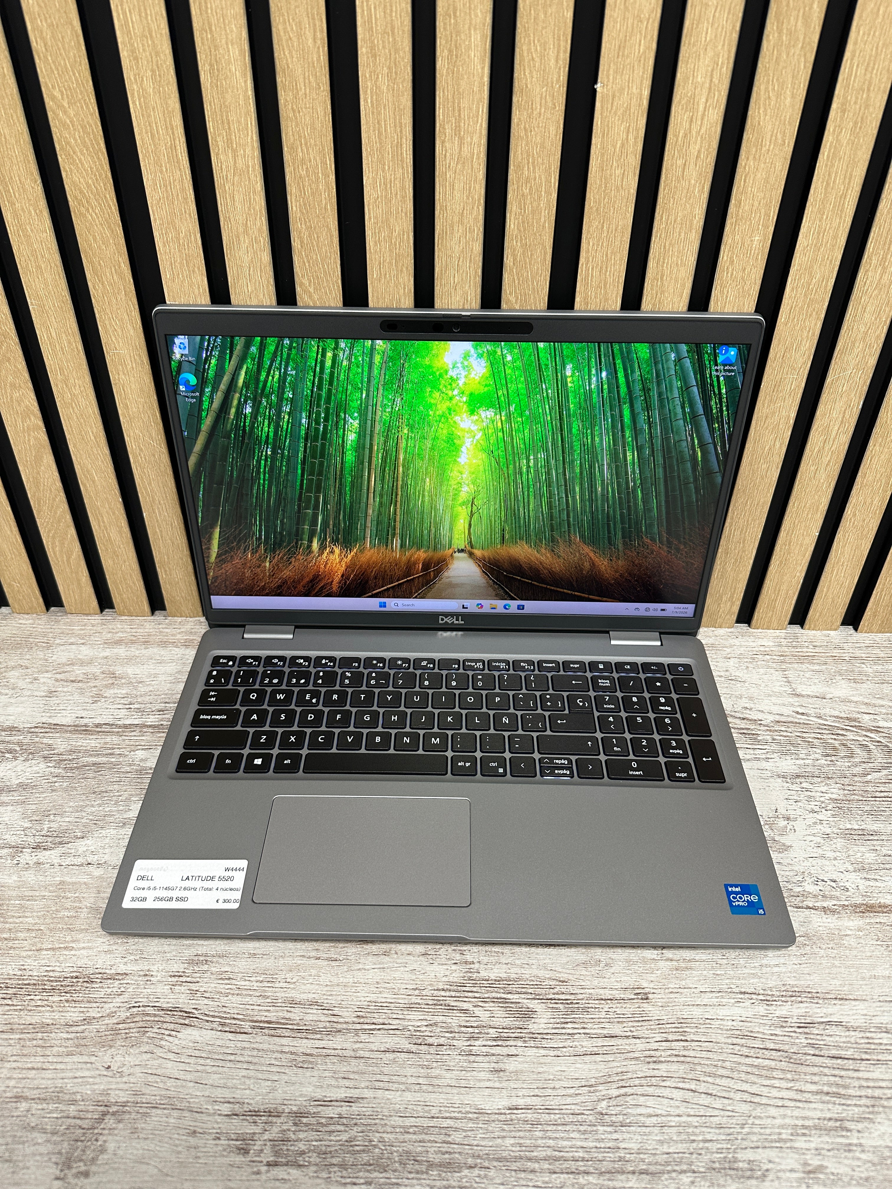 DELL LATITUDE 5520 i5 32GB 256GB SSD 15.6" - Moyacell