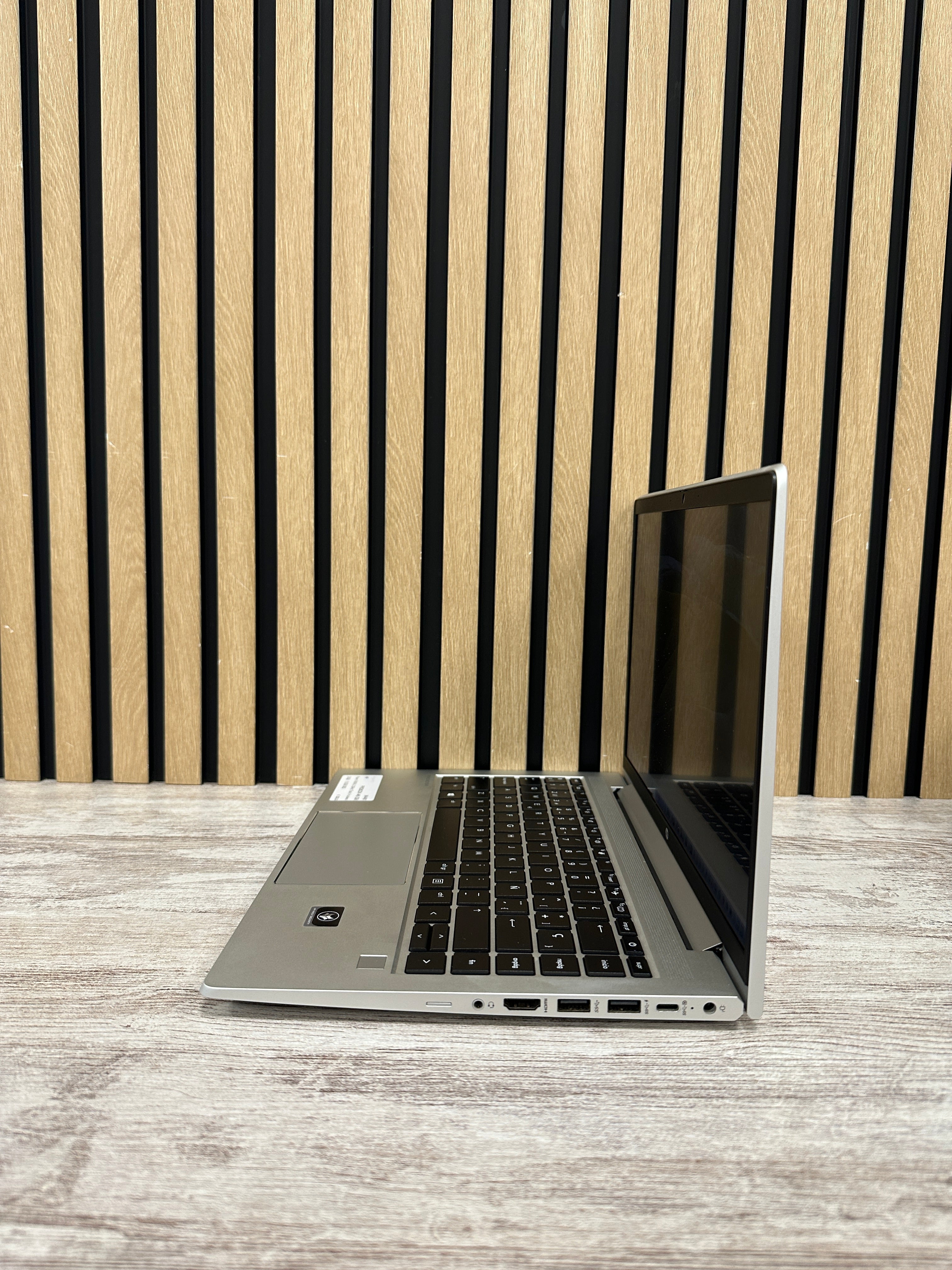 HP PROBOOK 445 (G9) Ryzen 5 32GB 512GB SSD 14"