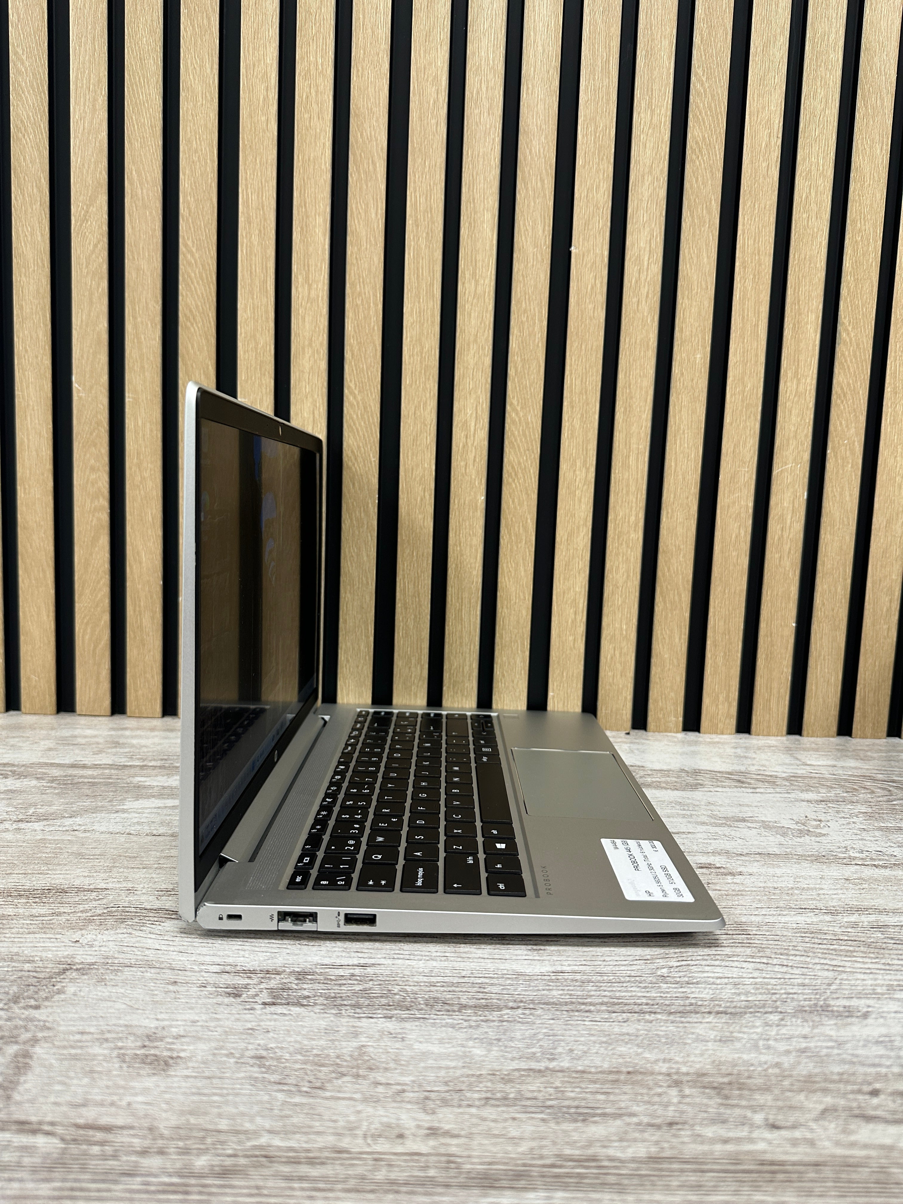 HP PROBOOK 445 (G9) Ryzen 5 32GB 512GB SSD 14"