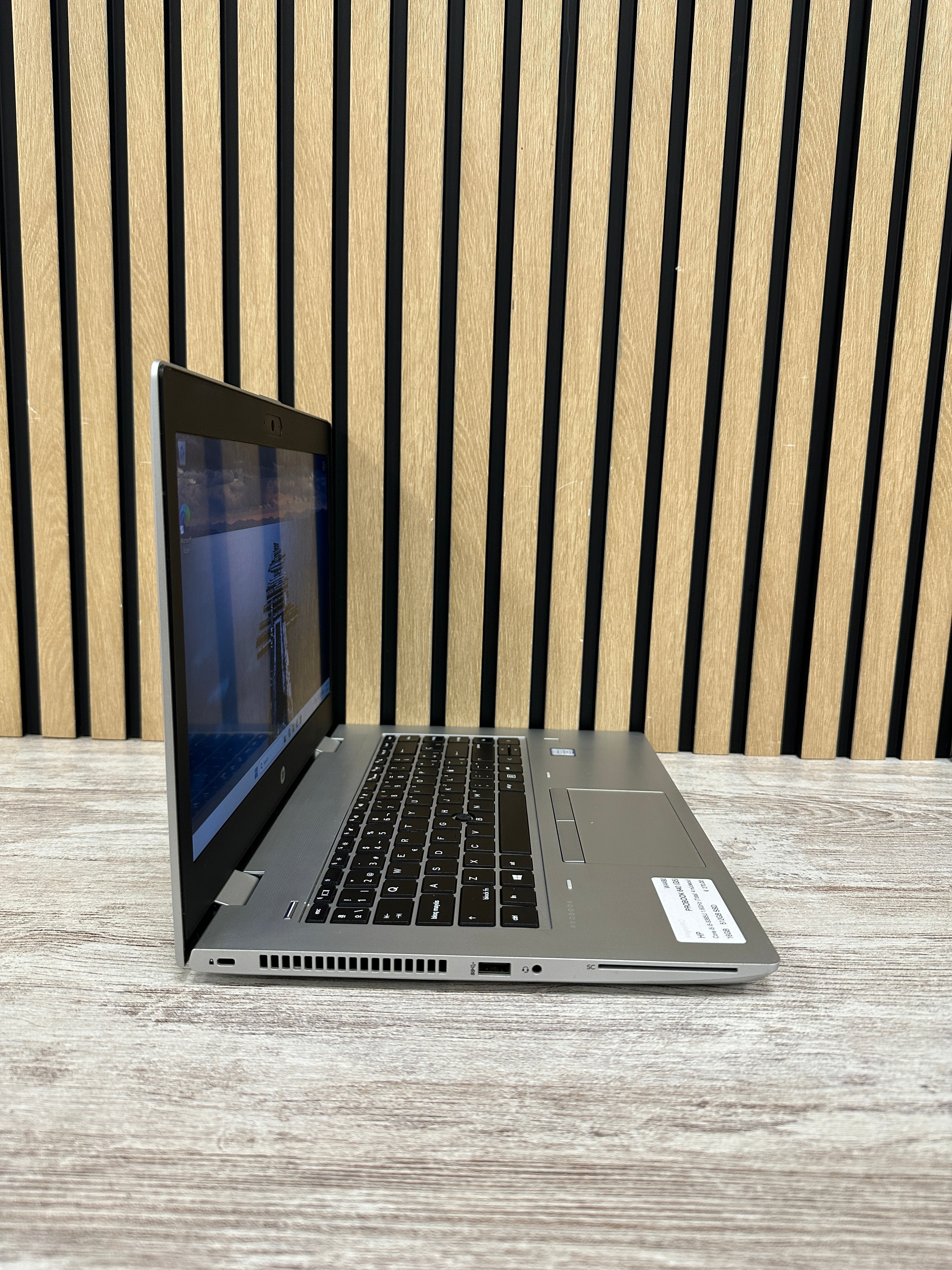 HP PROBOOK 640 (G5) i5 16GB 512GB SSD 14"