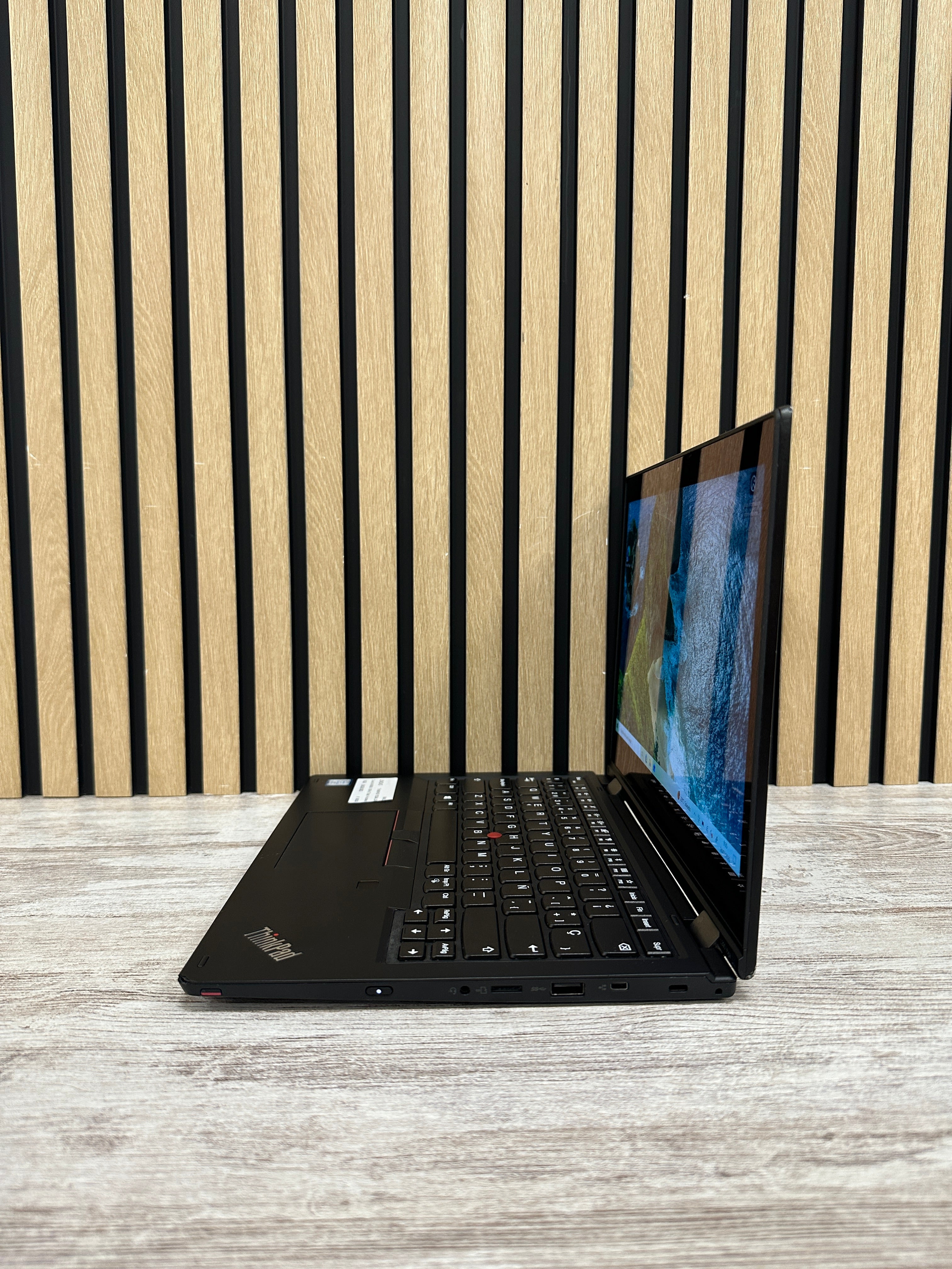 LENOVO THINKPAD YOGA L390 i5 16GB 256GB SSD 13.3"