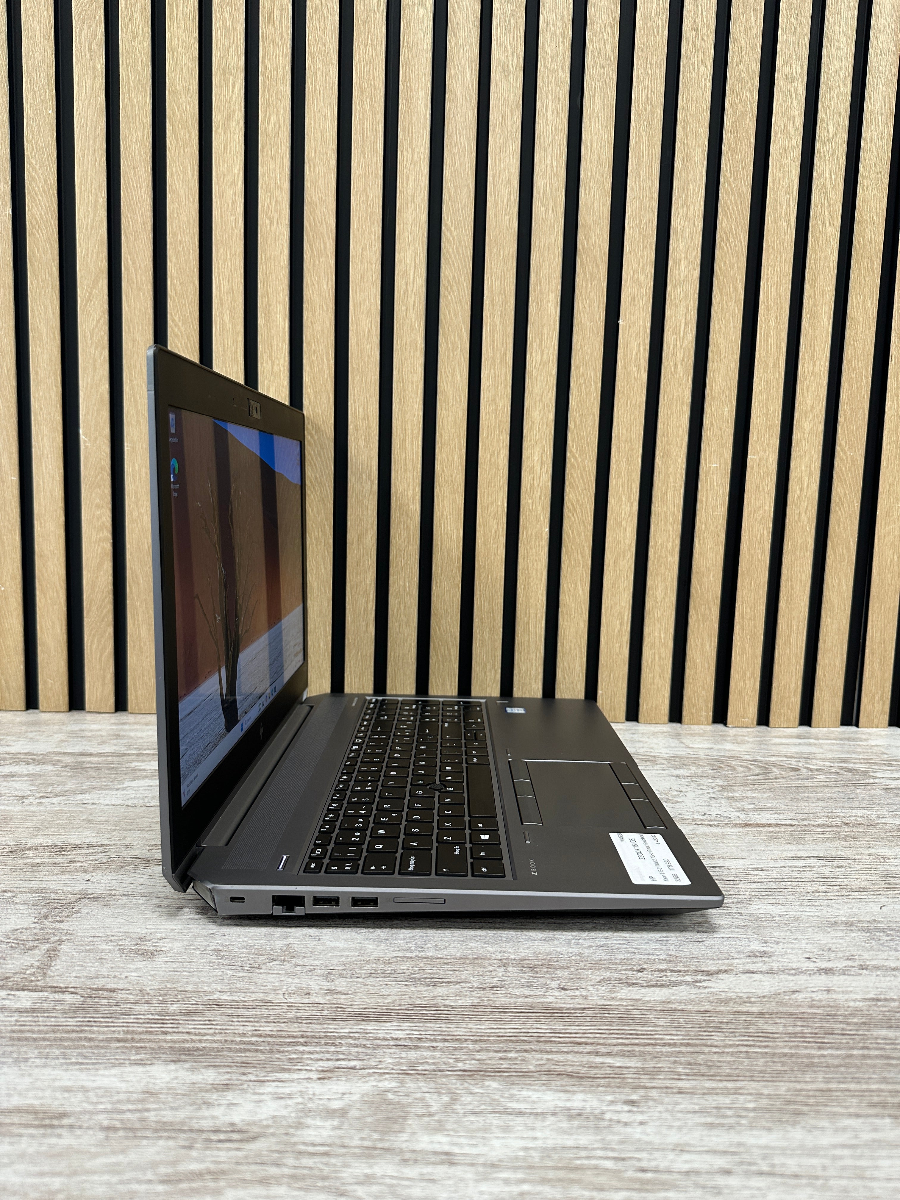 HP ZBOOK 15 (G5) Xeon 32GB 1TB SSD 15.6"