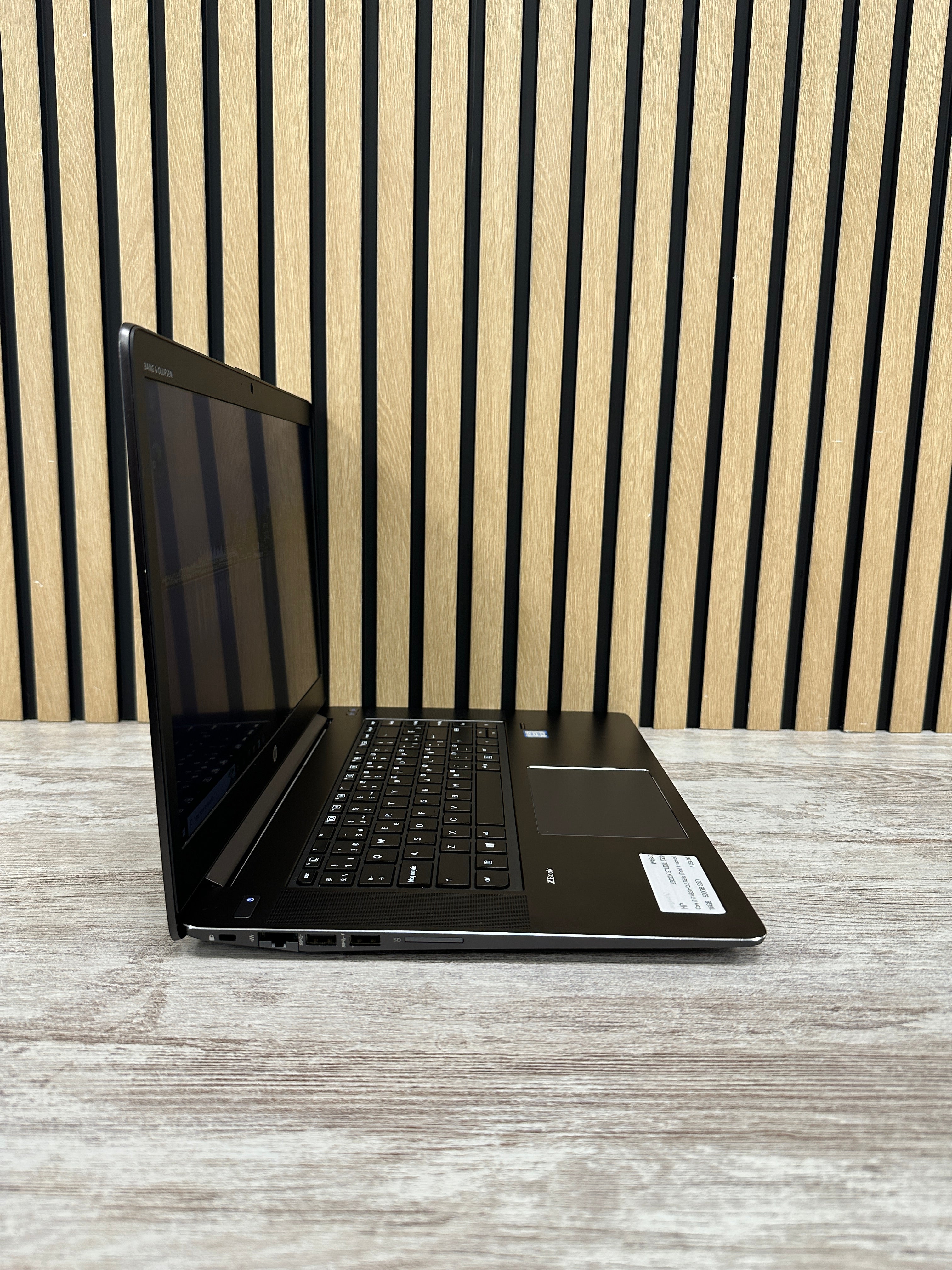 HP ZBOOK STUDIO (G3) i7 16GB 500GB SSD 15.6"
