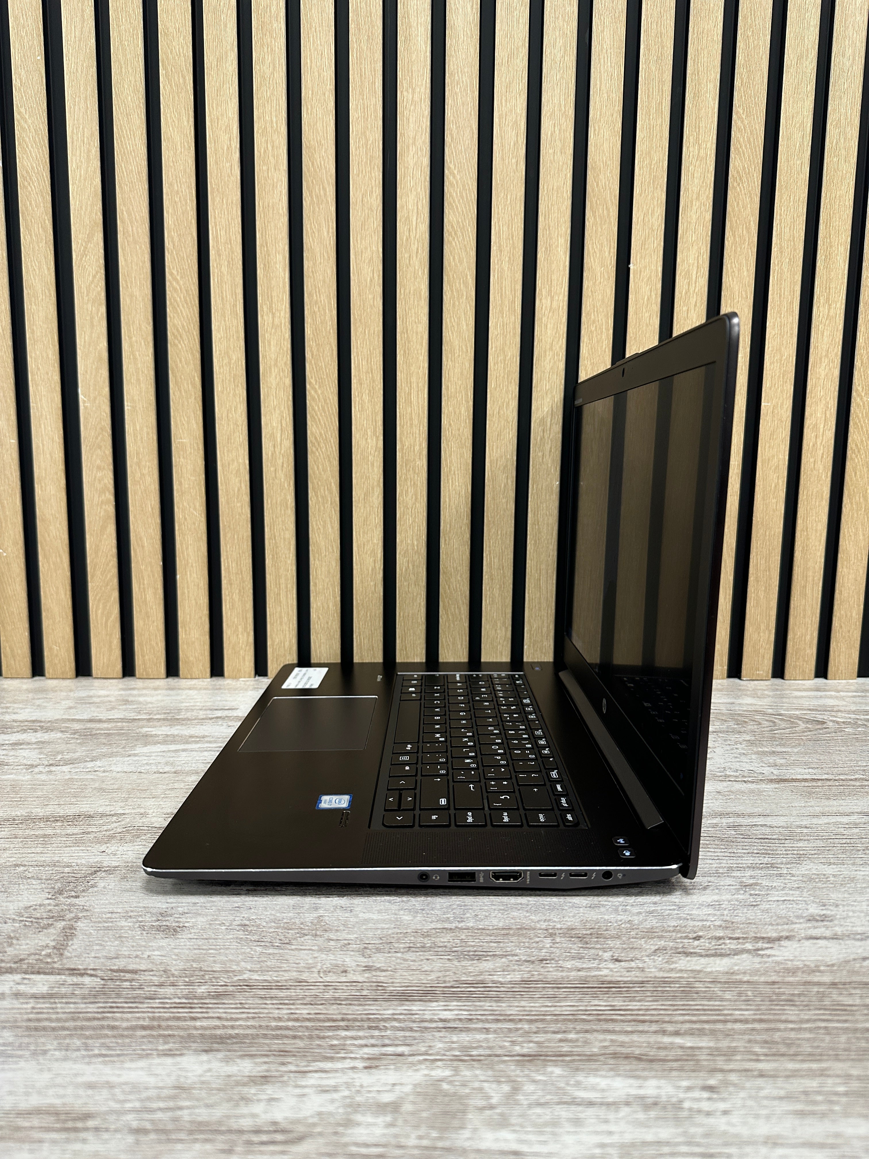 HP ZBOOK STUDIO (G3) i7 16GB 256GB SSD 15.6"