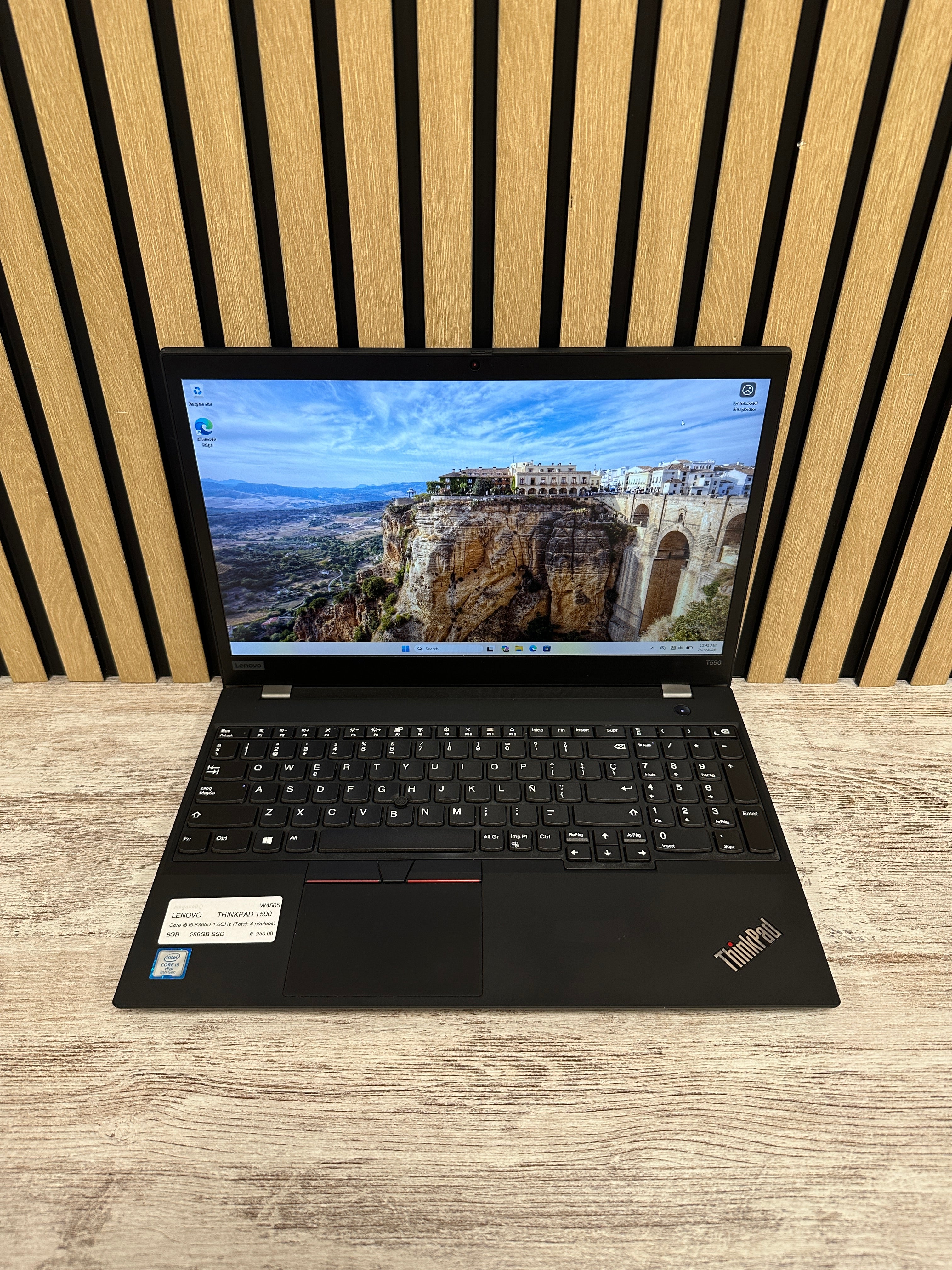 LENOVO THINKPAD T590 i5 8GB 256GB SSD 15.6" - Moyacell