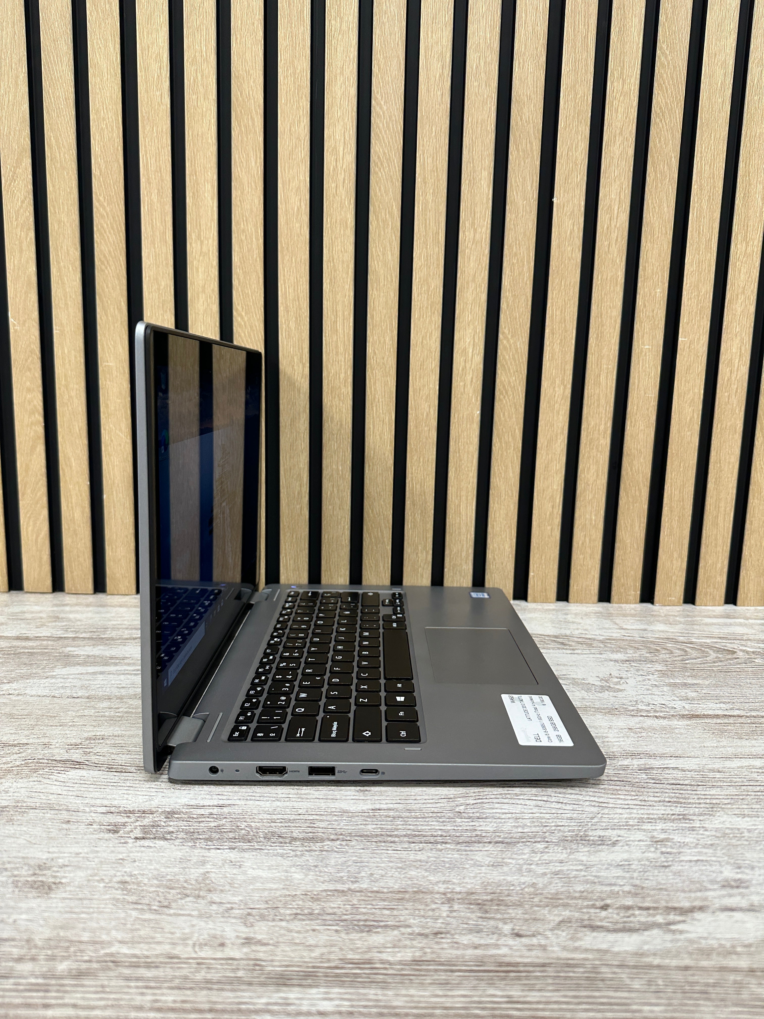 DELL LATITUDE 3310 TÁCTIL i5 16GB 256GB SSD 13.3" - Moyacell