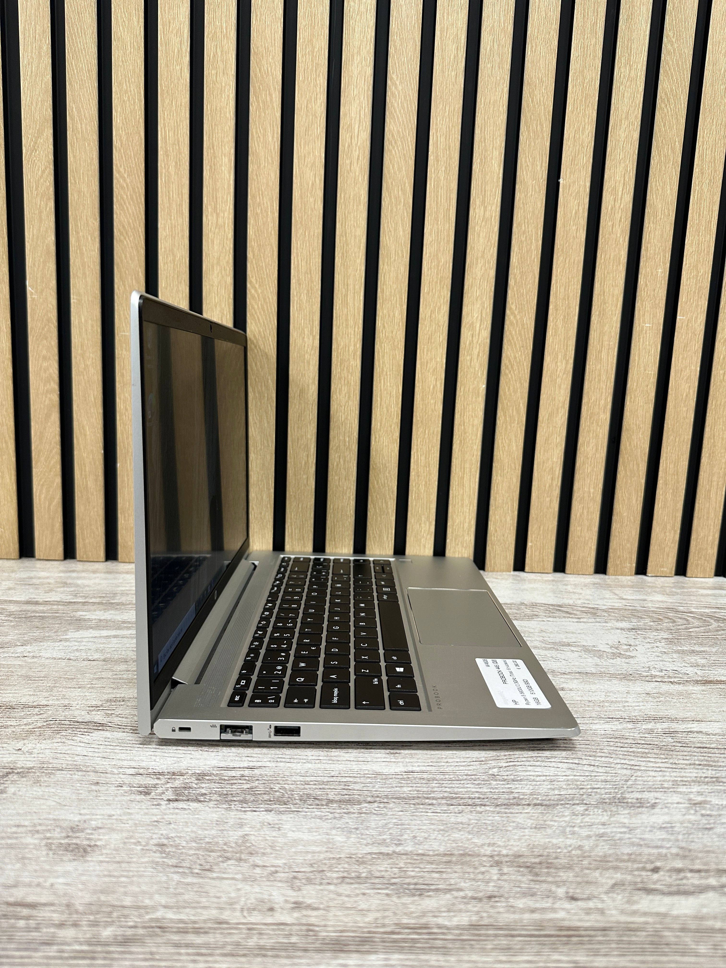 HP PROBOOK 445 (G8) Ryzen 5 16GB 512GB SSD 14"