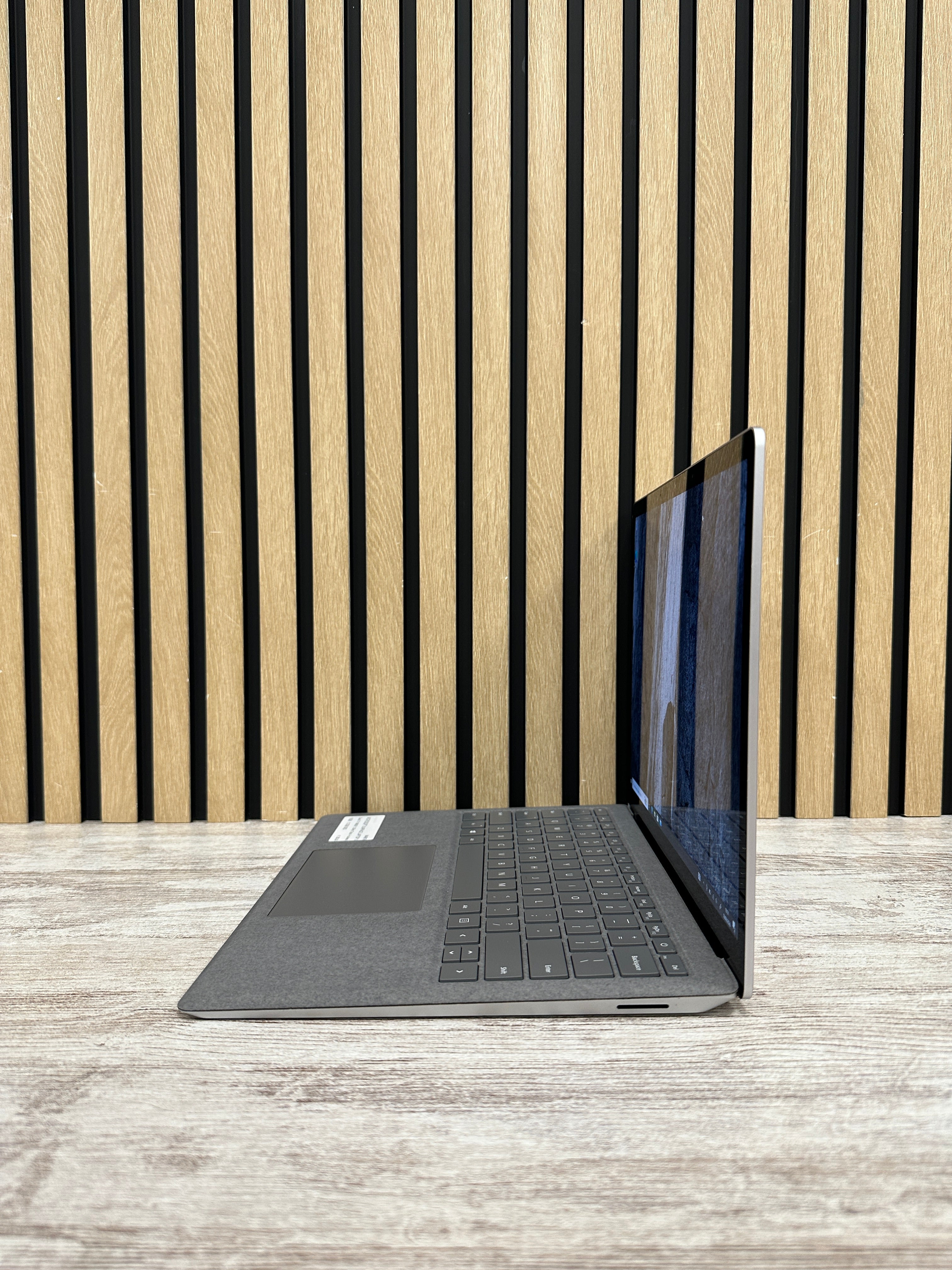 MICROSOFT SURFACE LAPTOP 3 Core i7 i7-1065G7 1.3GHz (Total: 4 núcleos) 16GB 512GB SSD 13.5"