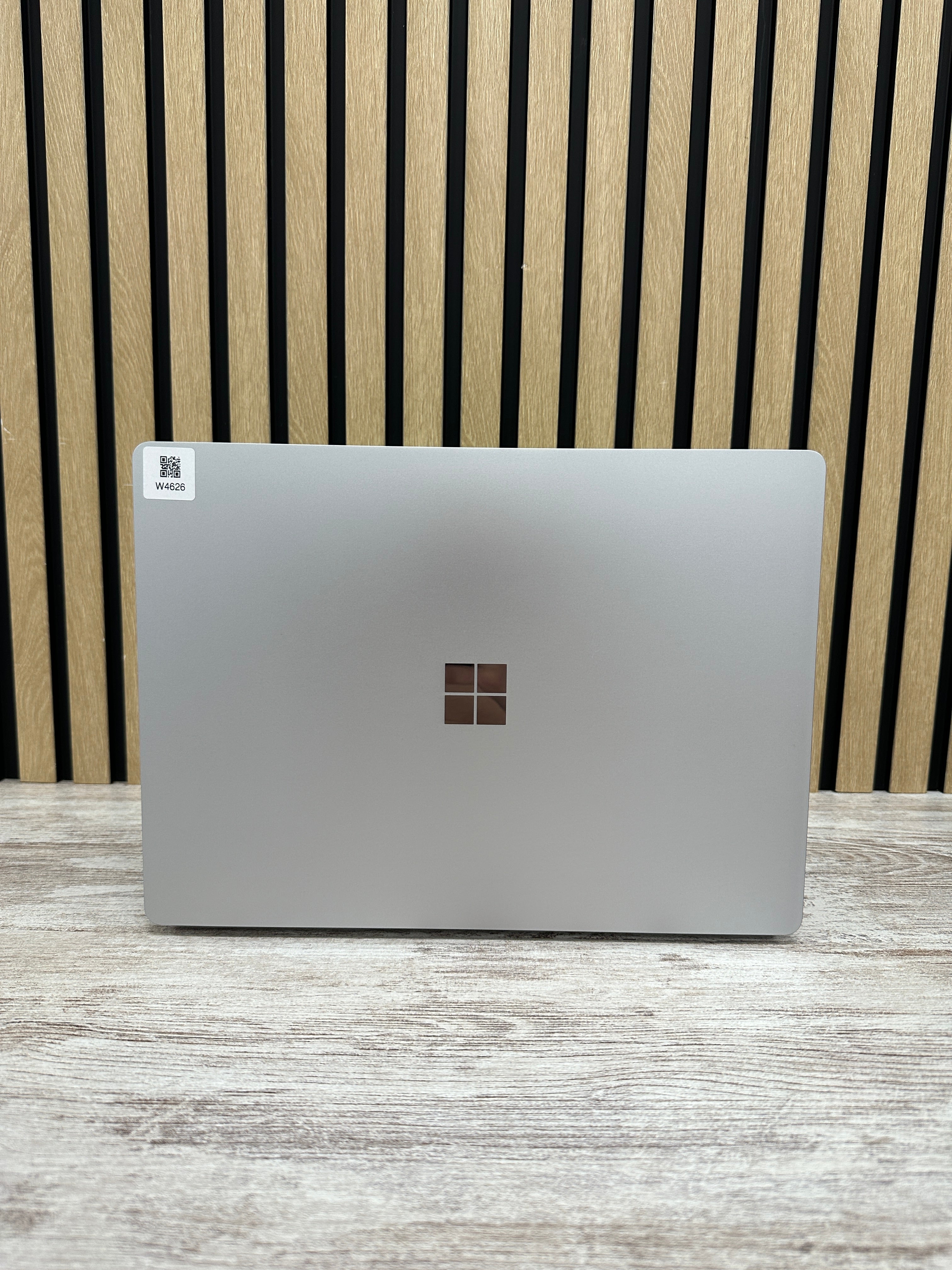MICROSOFT SURFACE LAPTOP 4 Core i7 i7-1185G7 3.0GHz (Total: 4 núcleos) 16GB 512GB SSD 13.5"