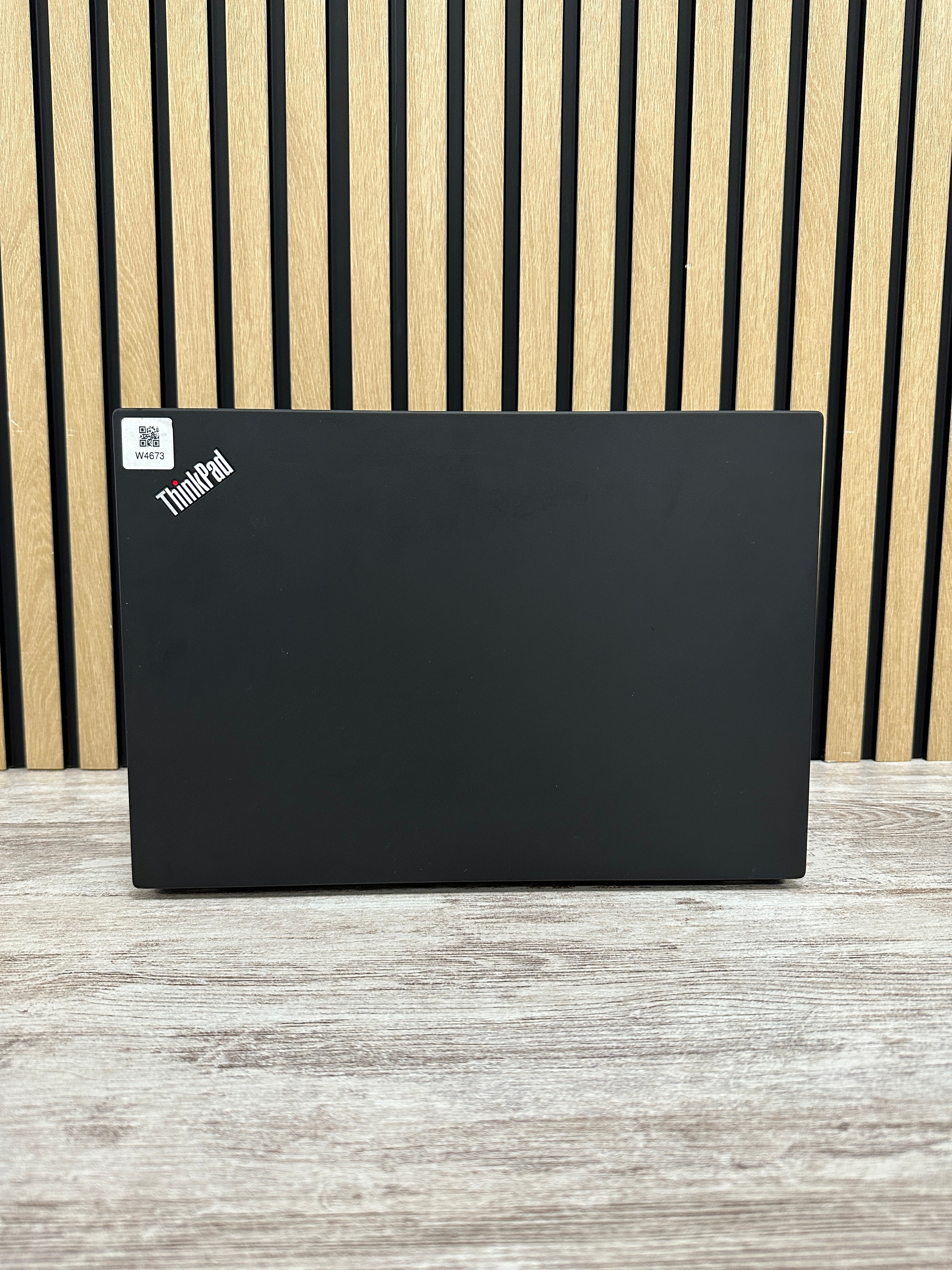 LENOVO THINKPAD T14 (Gen 1) TÁCTIL Ryzen 5 16GB 256GB SSD 14"