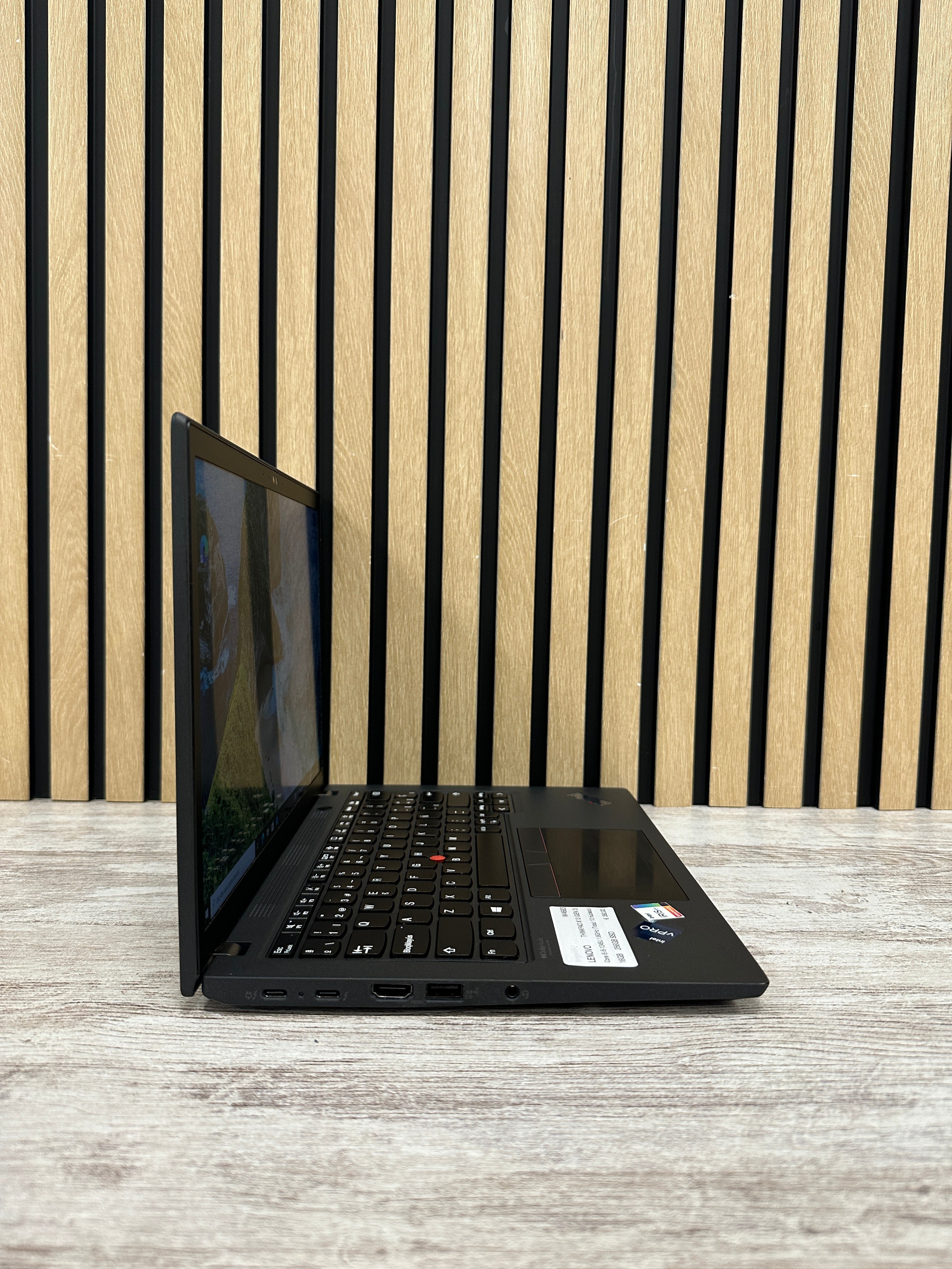 LENOVO THINKPAD X13 (GEN 3) i5 16GB 256GB SSD 13.3"