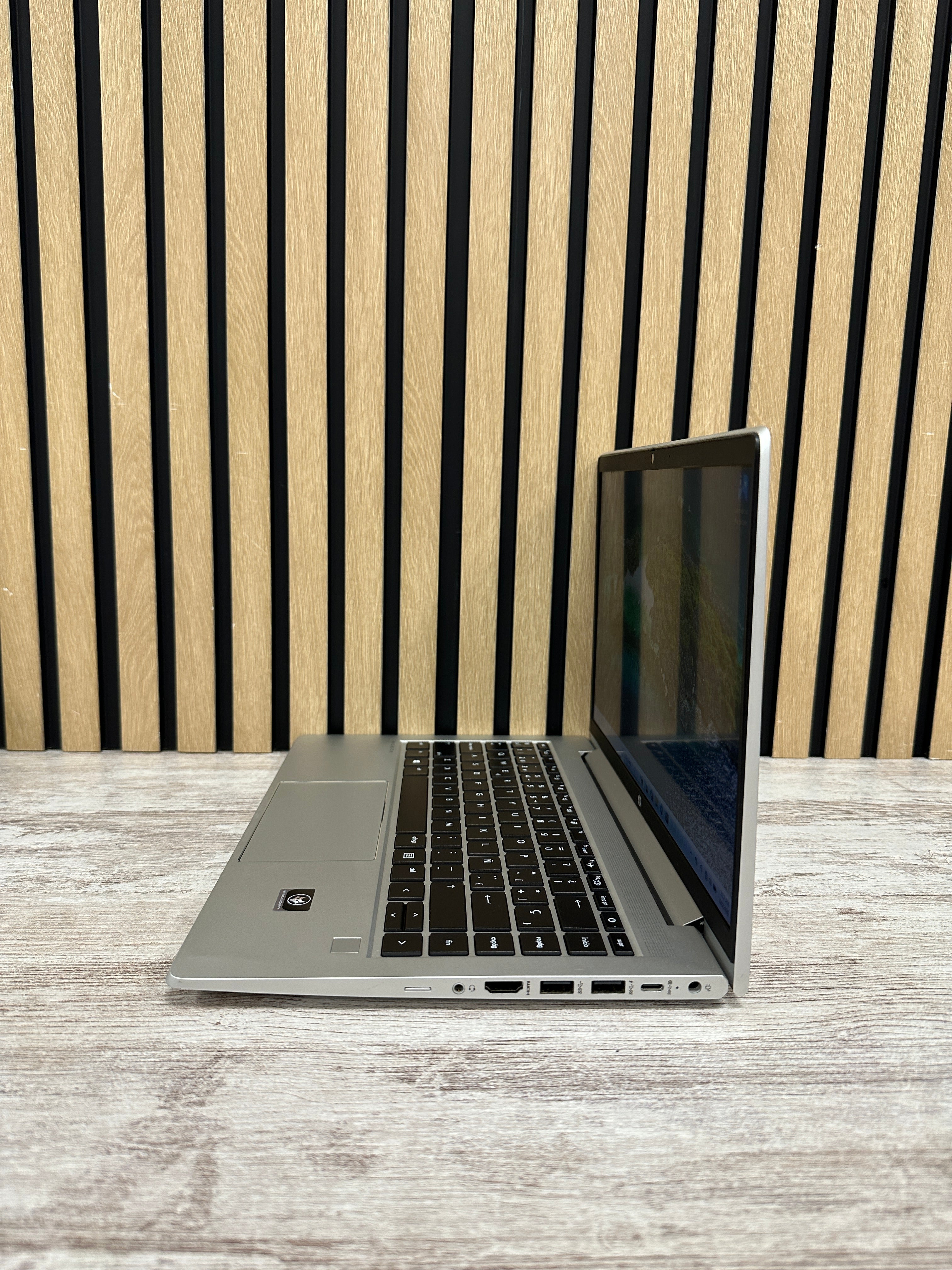 HP PROBOOK 445 (G9) Ryzen 5 32GB 512GB SSD 14"