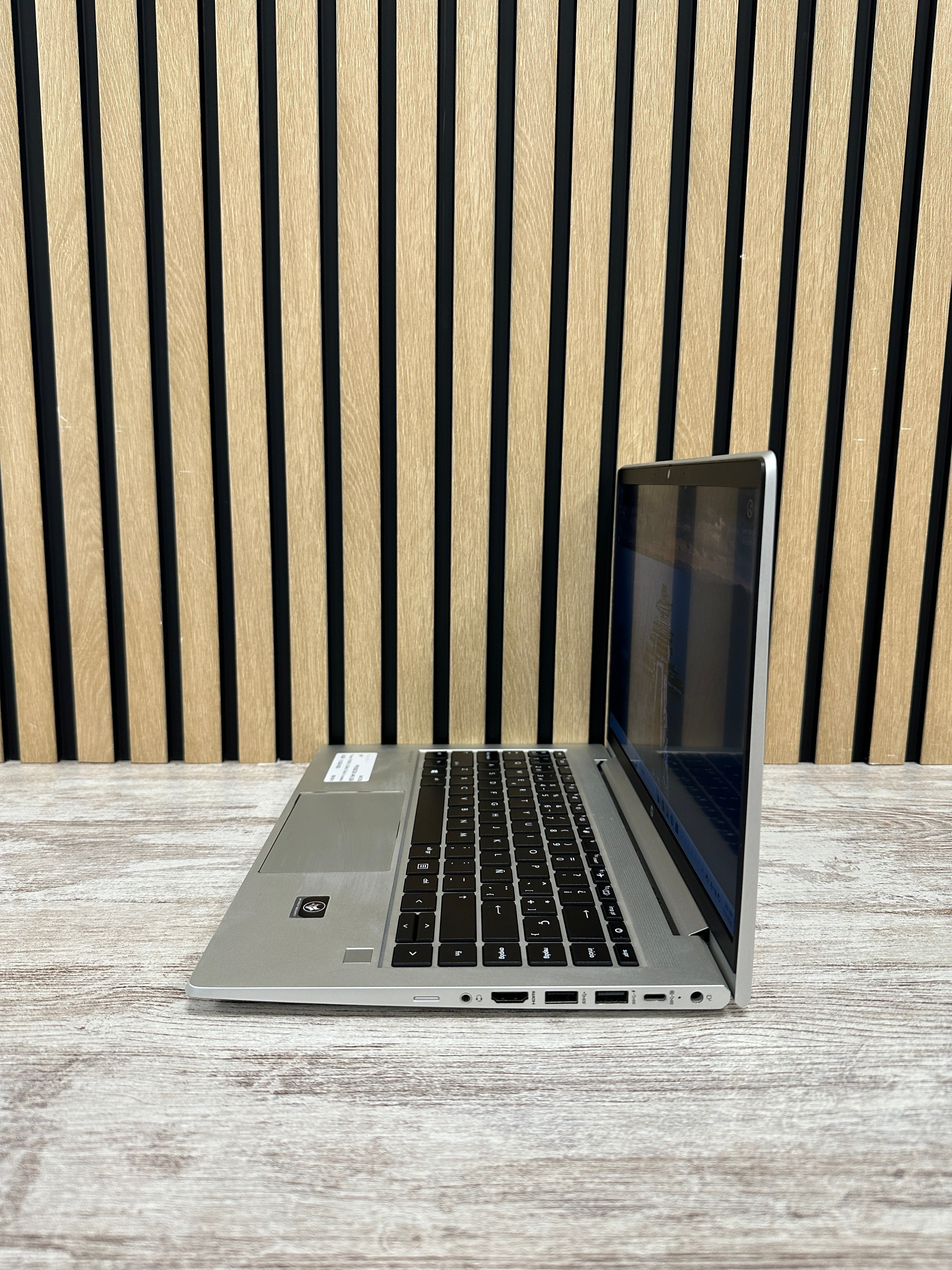 HP PROBOOK 445 (G9) Ryzen 5 32GB 512GB SSD 14"