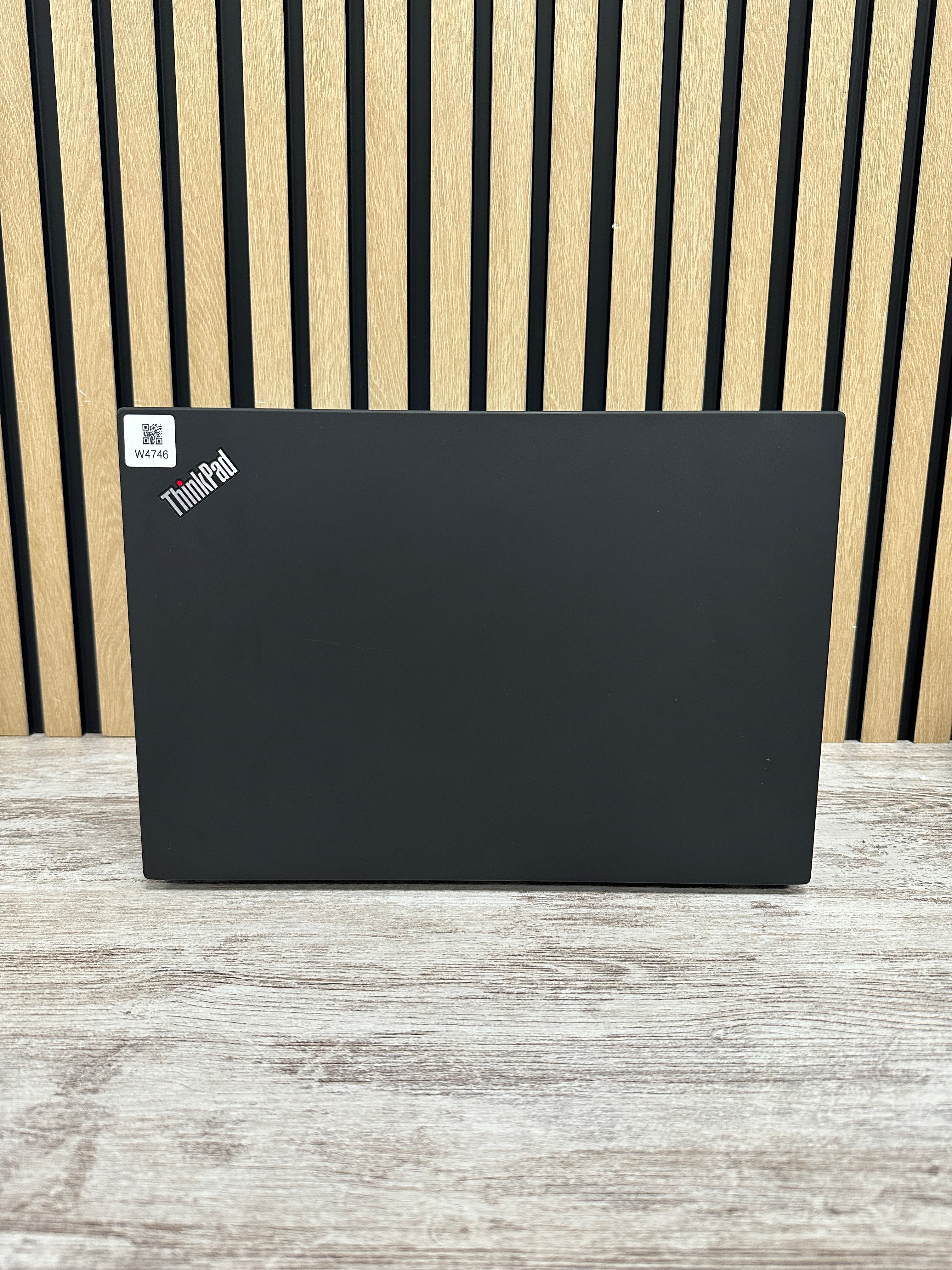 LENOVO THINKPAD T14 (GEN 1) Core i5 i5-10310U 1.7GHz (Total: 4 núcleos) 16GB 512GB SSD 14" - Moyacell