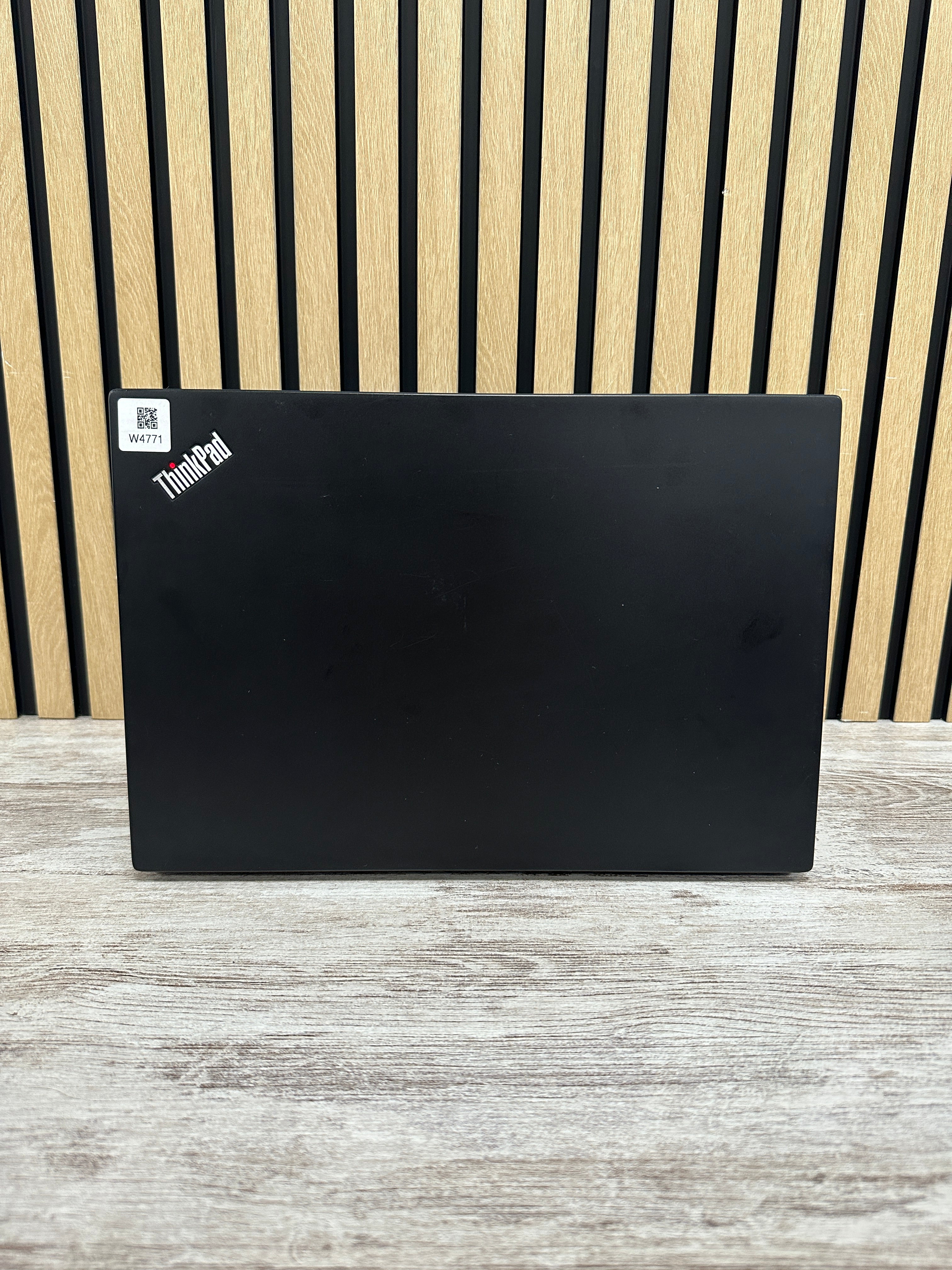 LENOVO THINKPAD T14S (GEN 1) i7 32GB 512GB SSD 14"